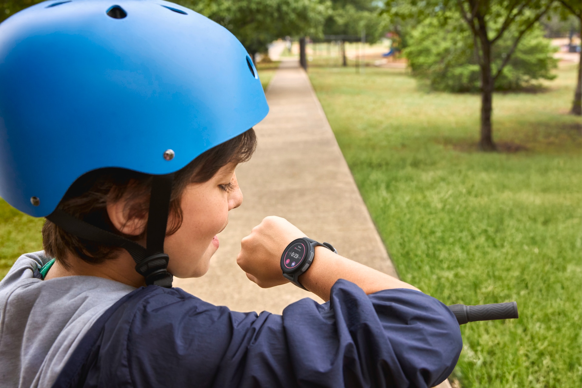 Garmin Smartwatch »Bounce 2« (3,04 cm / 1,2 ″)