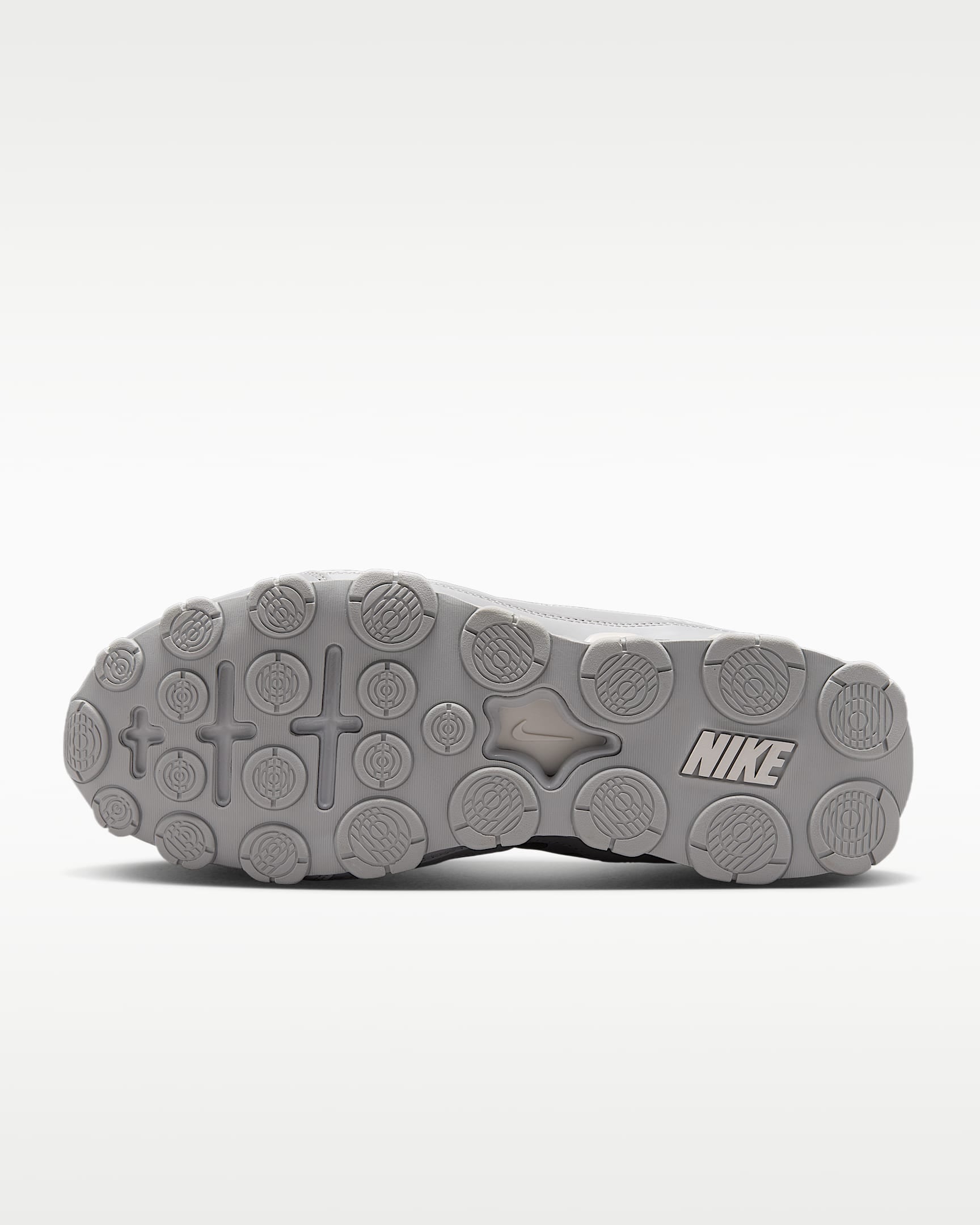 Nike Trainingsschuh »Reax 8 TR«  inspiriert vom Design des Nike Shox TL