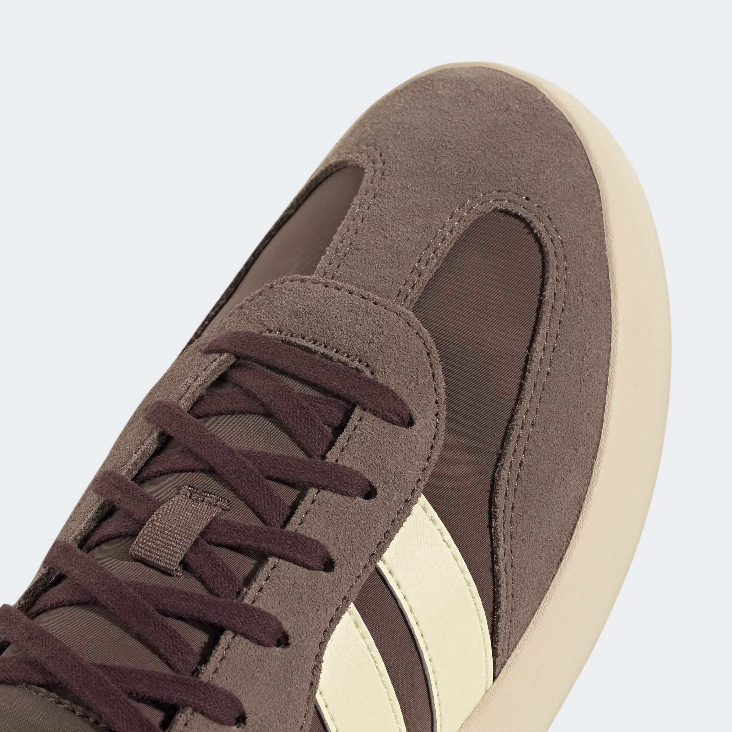 adidas Sportswear Sneaker »BARREDA DECODE«  inspiriert vom Design des adidas handball spezial