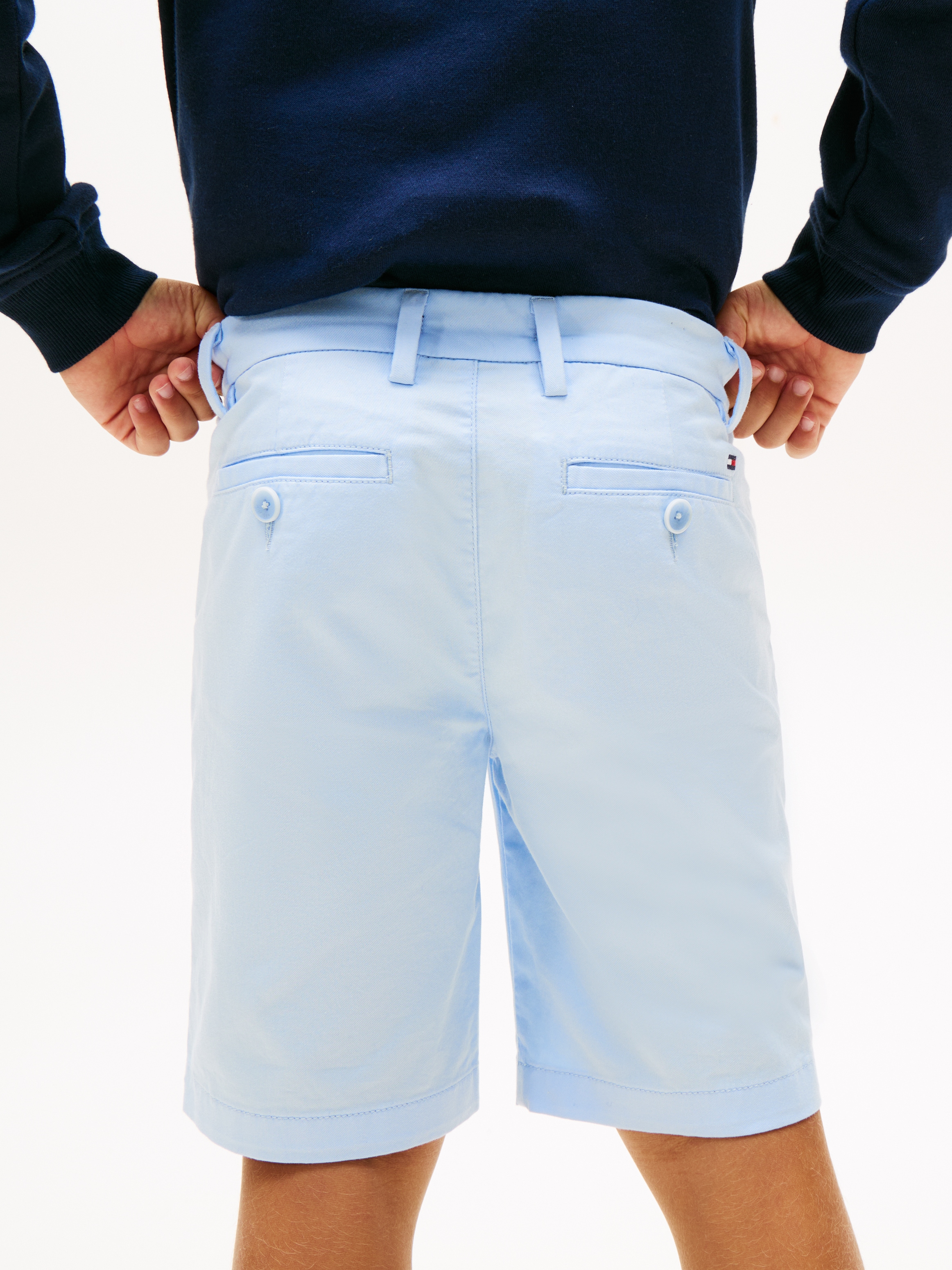 Tommy Hilfiger Shorts »1985 CHINO SHORT«  mit Logostickerei