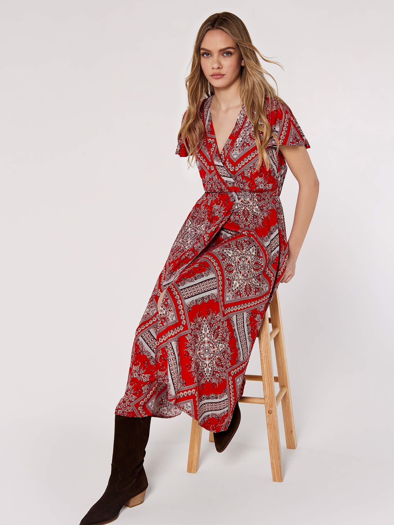 Apricot Druckkleid »Midikleid« iin Wickeloptik, mit Taillengummizug