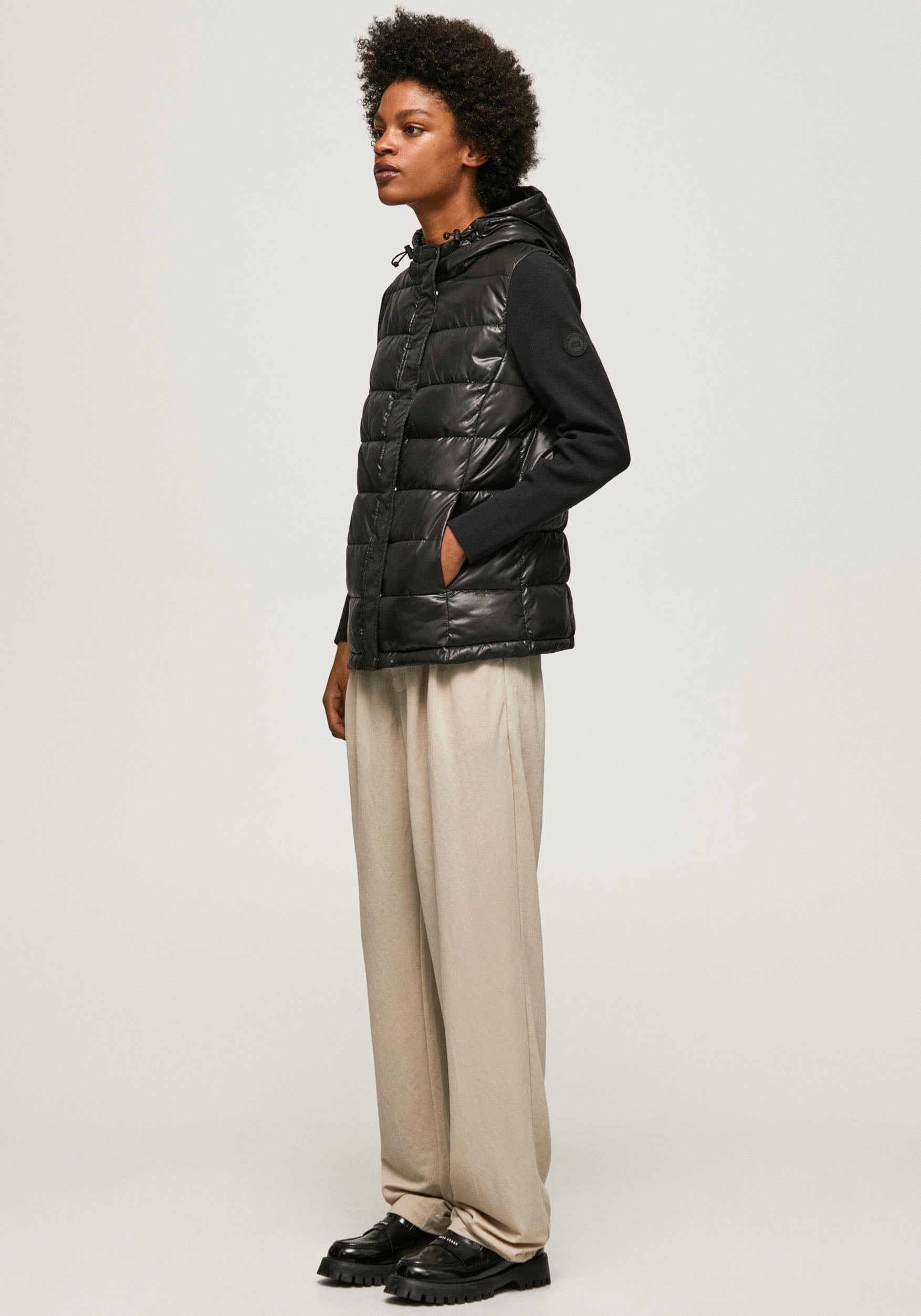 Pepe Jeans Steppjacke, im Materialmix