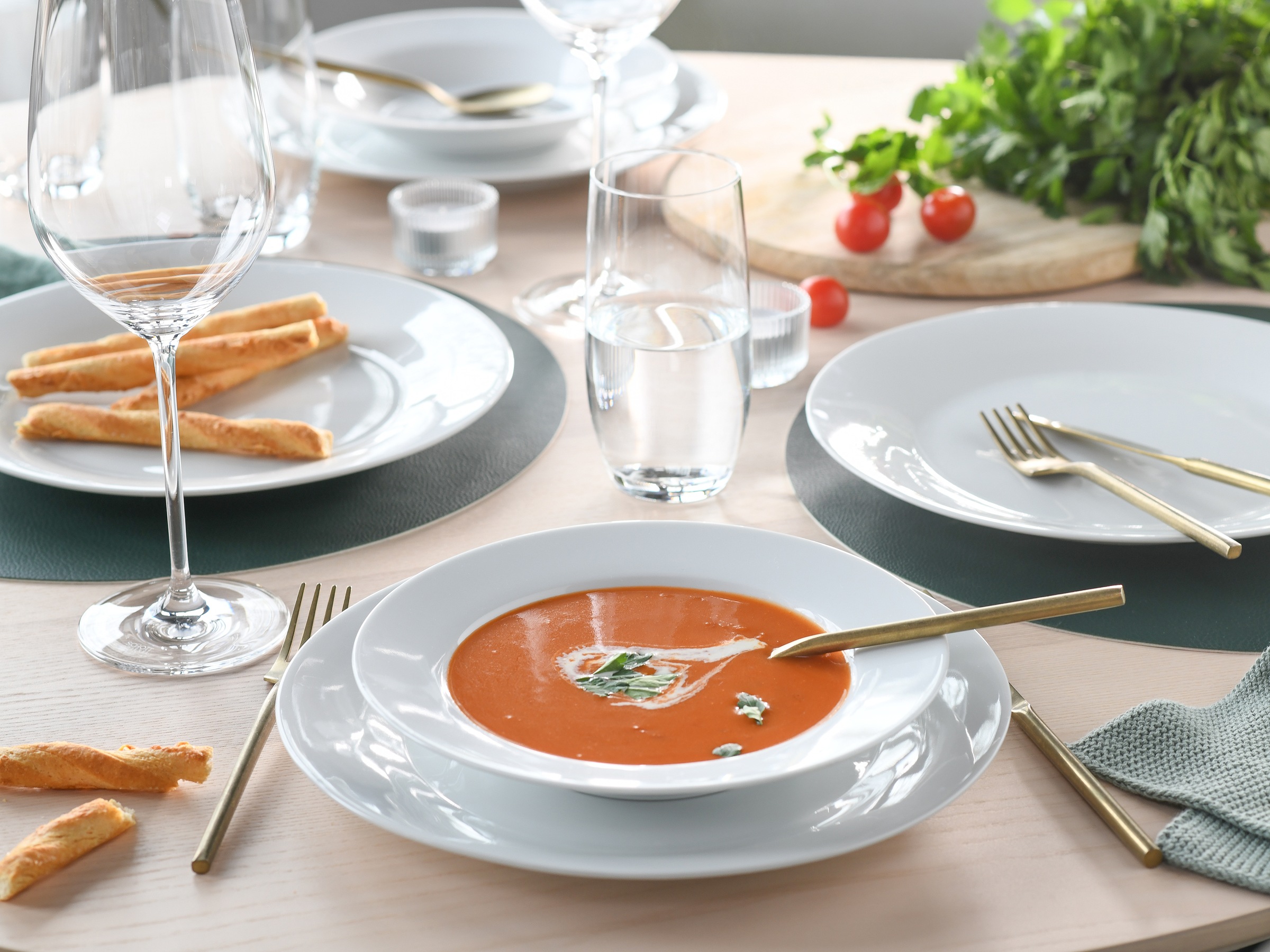 CreaTable Tafelservice »BASE Weiß, Service 12-tlg.« Klassisch, Zeitlos, Der Alleskönner