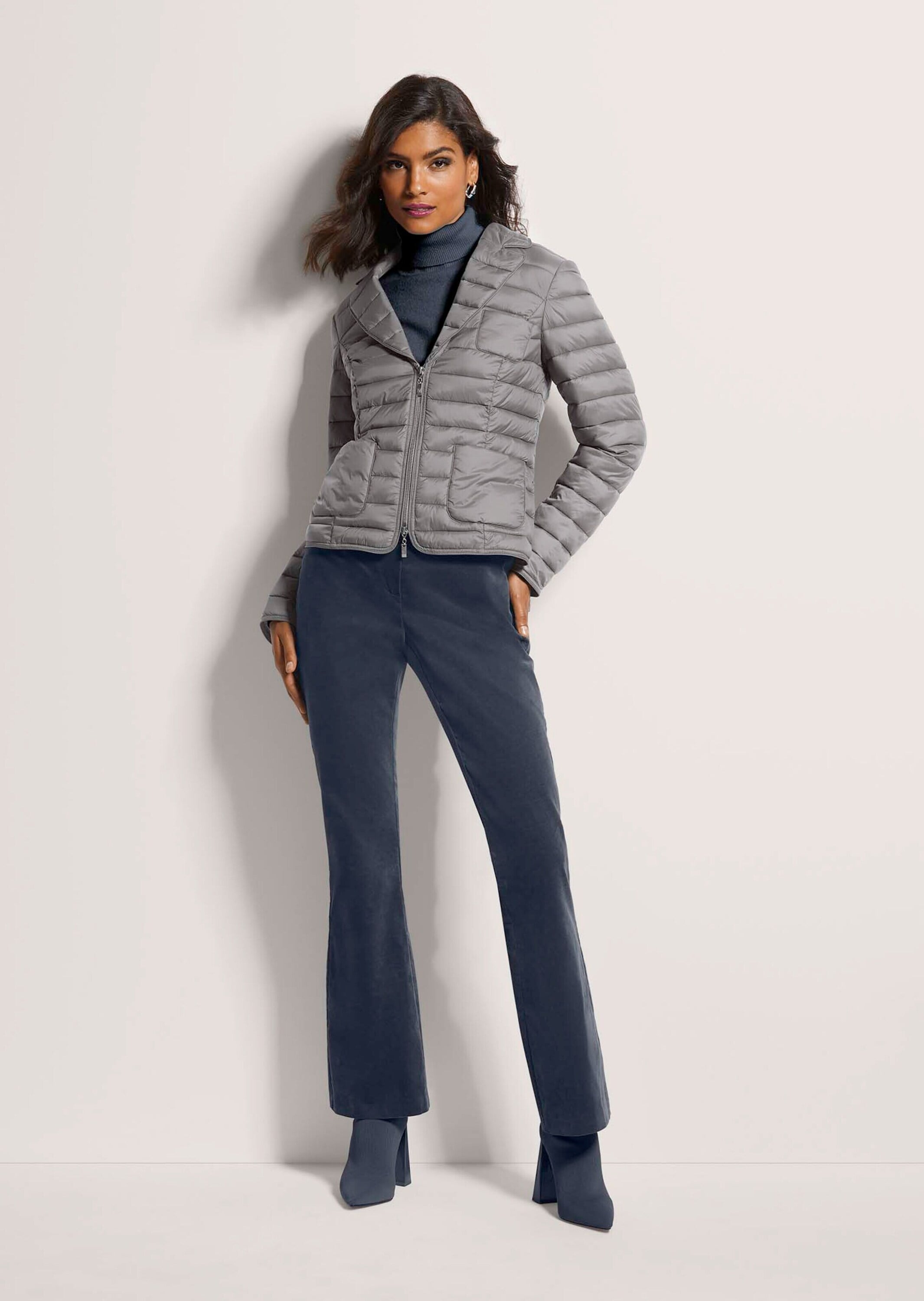 MADELEINE Steppjacke »Steppjacke Wattierte Damenjacke mit sportivem Touch« Zweiwege-Reissverschluß