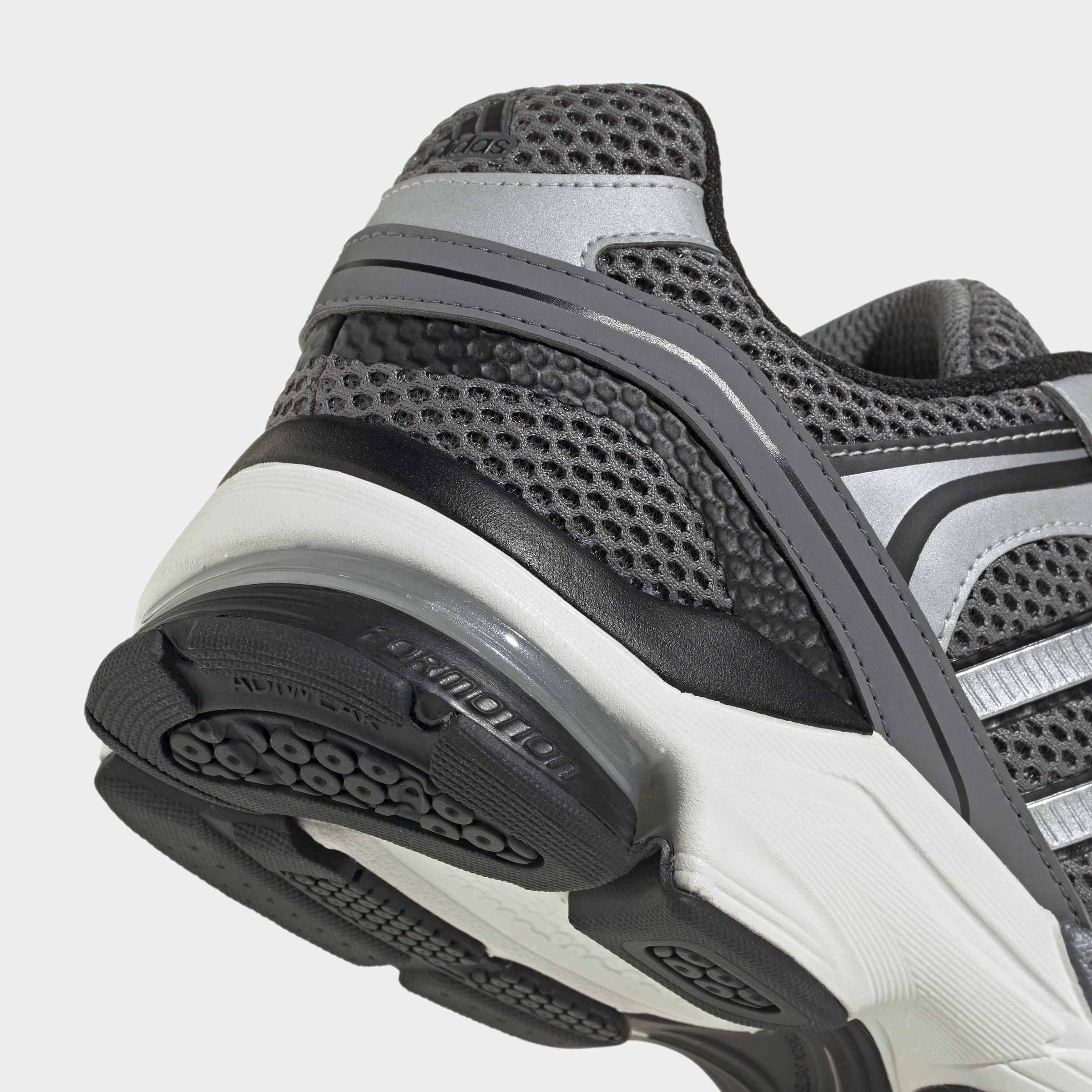 adidas Sportswear Sneaker »SPIRITAIN 2000«  inspiriert vom Design des adistar control