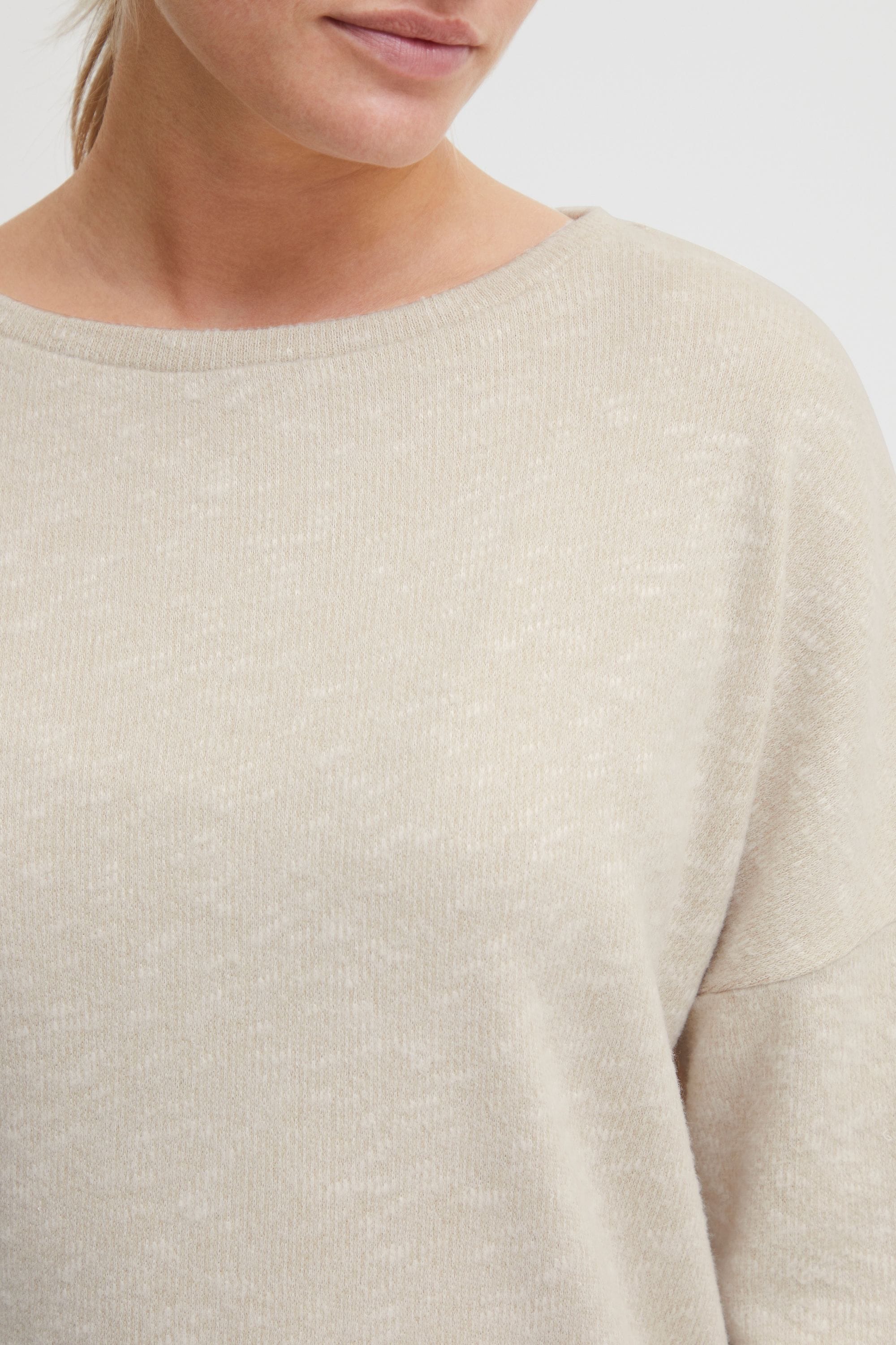 OXMO Sweatshirt »Sweatshirt OXSanne«