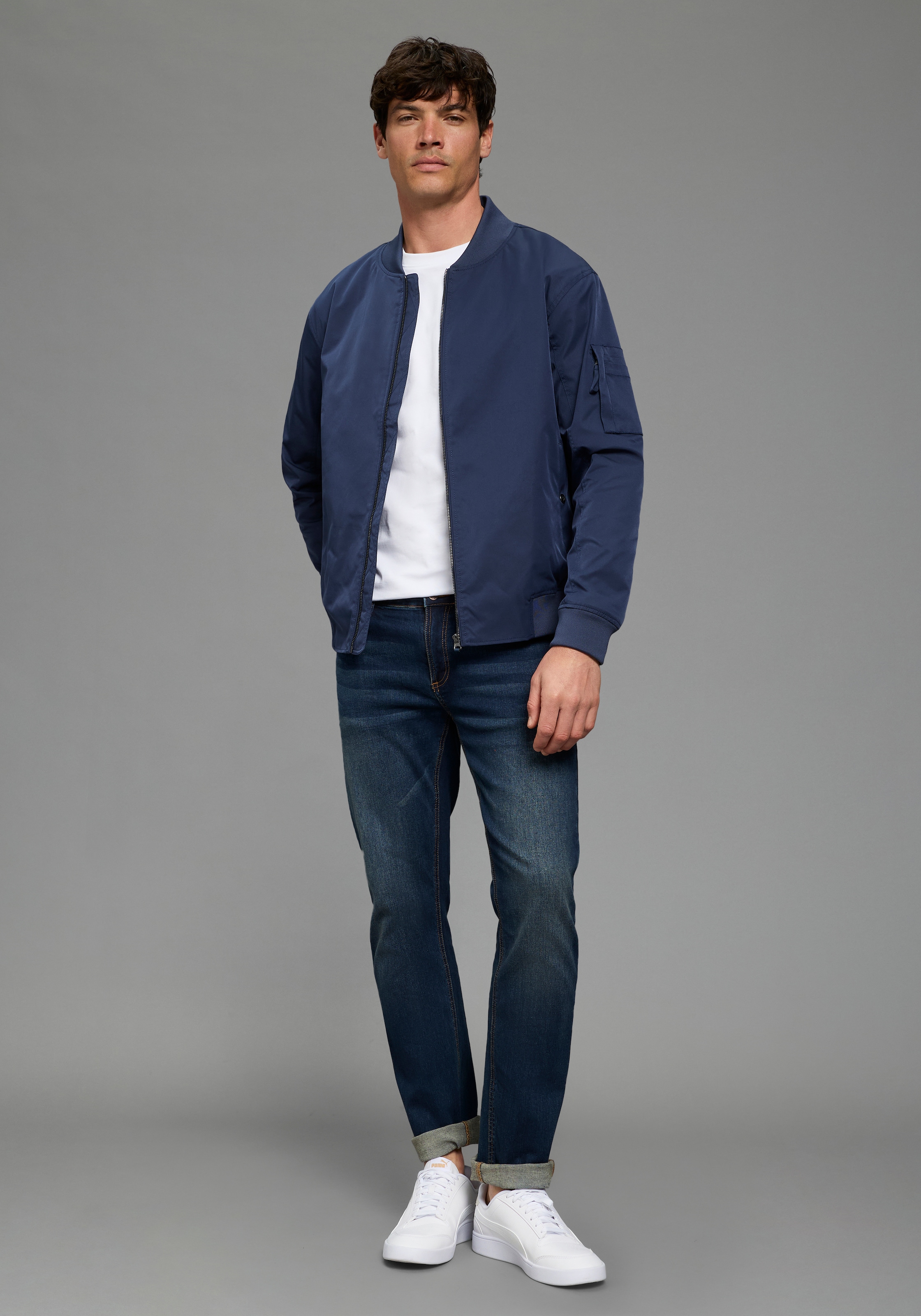 Bruno Banani Bomberjacke Blouson mit Stehkragen, leichte Übergangsjacke