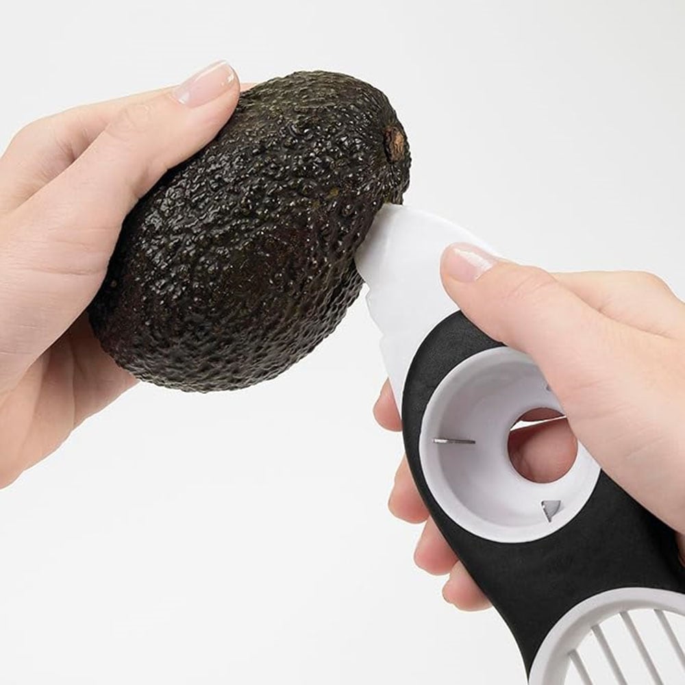 OXO Good Grips Obstschneider »3-in-1-Avocadoschneider«, (1 tlg.), zum Teilen, Entkernen und Schneiden von Avocados