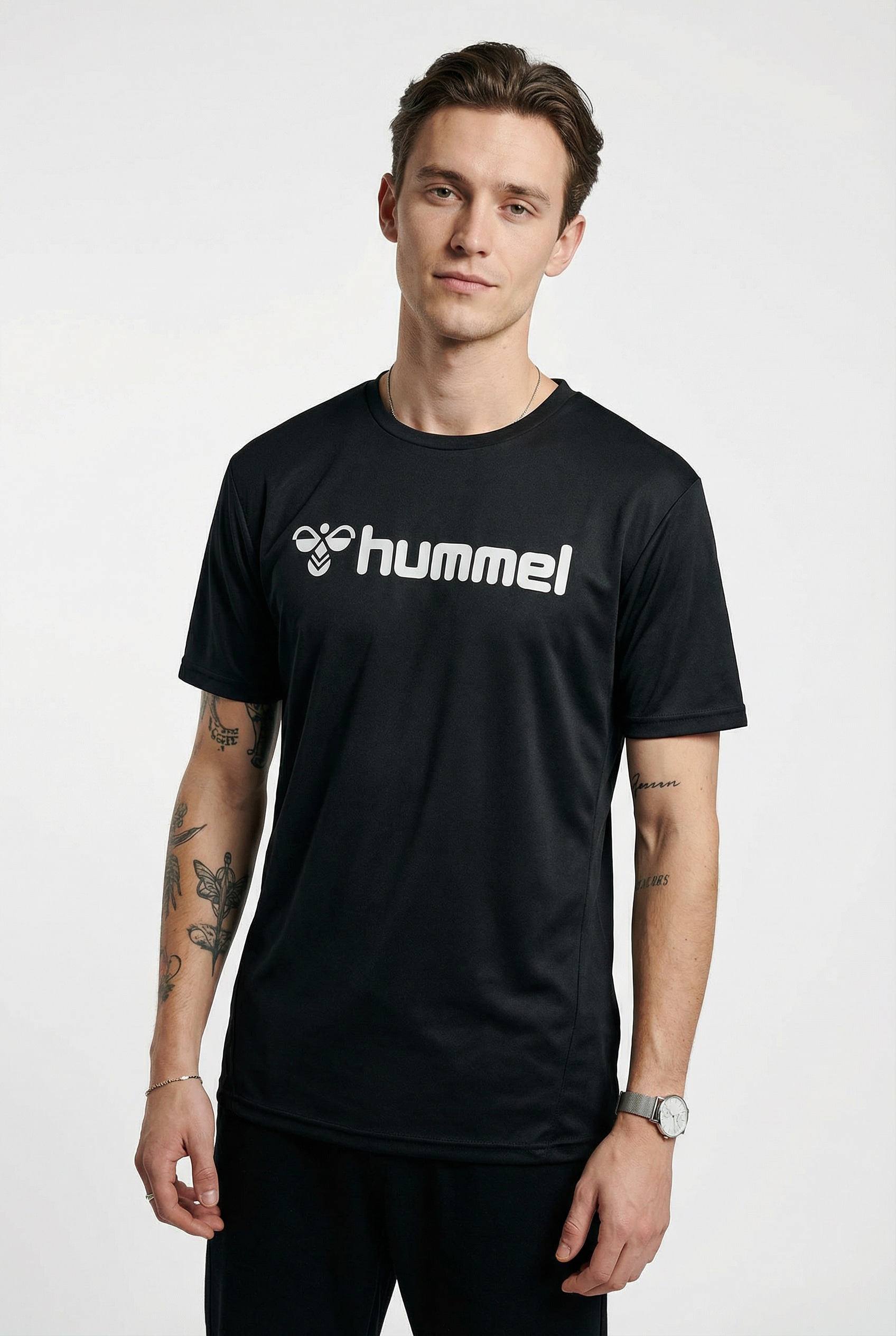 hummel Trainingsshirt »HMLLOGO JERSEY S/S« normale Passform, kurze Ärmel, atmungsaktives Material