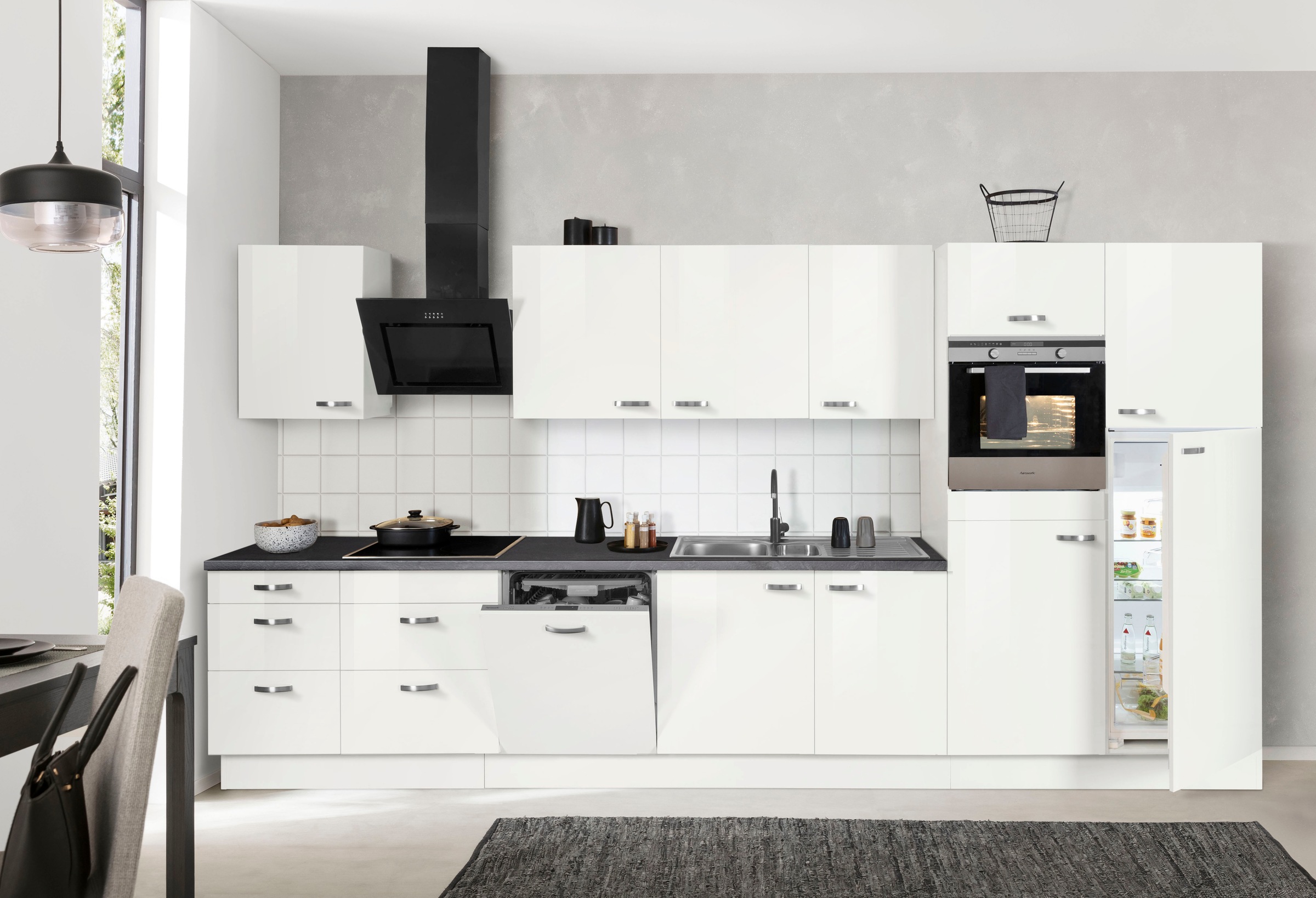 OPTIFIT Küchenzeile »Cara mit Hanseatic E-Geräten«, Breite 400 cm, Induktionskochfeld, Soft-Close-Funktion, Vollauszüge
