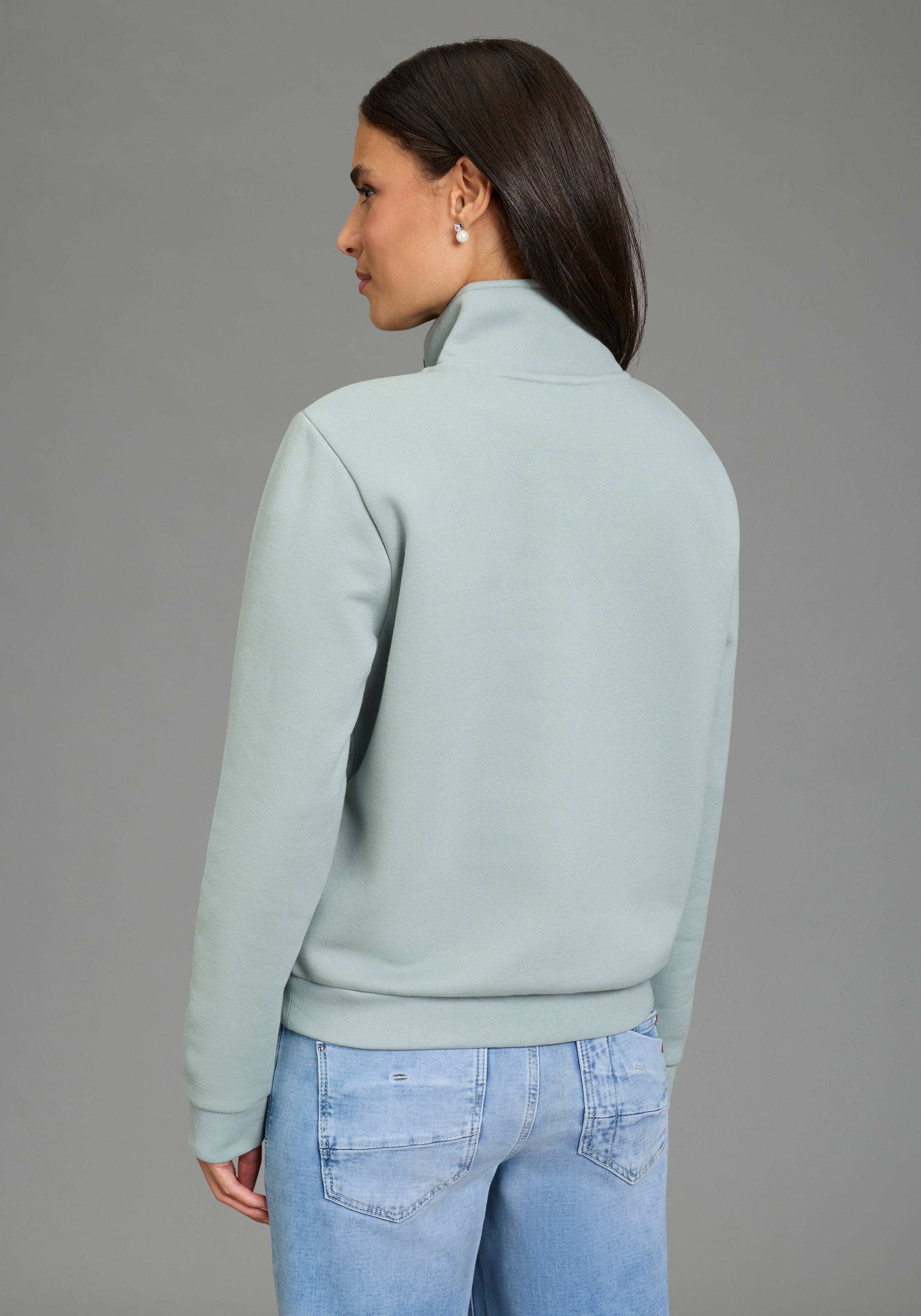 Laura Scott Sweater , Modisch verkürzt mit Troyer‑Kragen und Reißverschluss­
