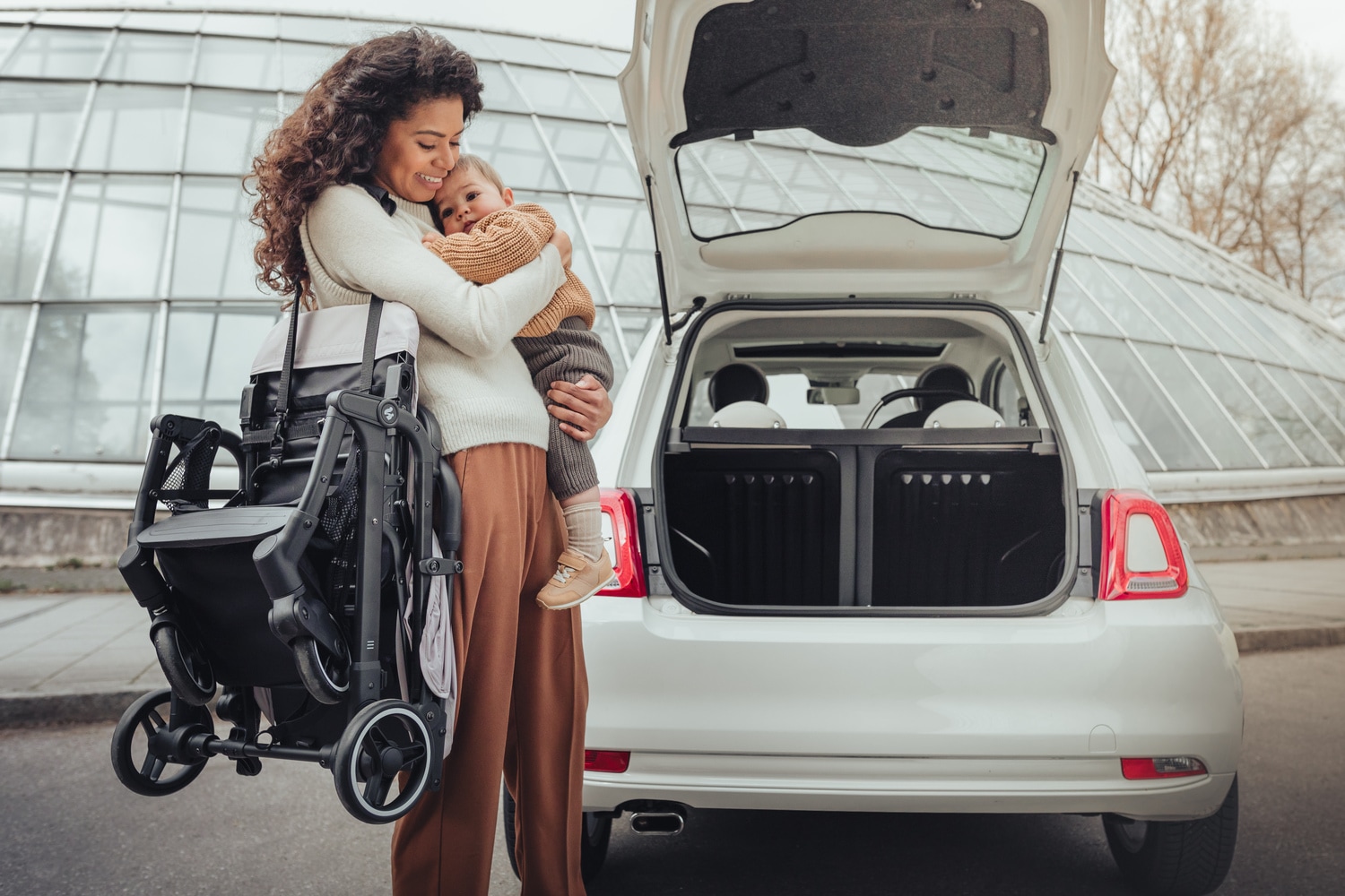Hauck Kinder-Buggy »Travel N Care, Simba grey«, 25 kg, leicht; bis 22 kg belastbar; inkl. Schulter-Tragegrut