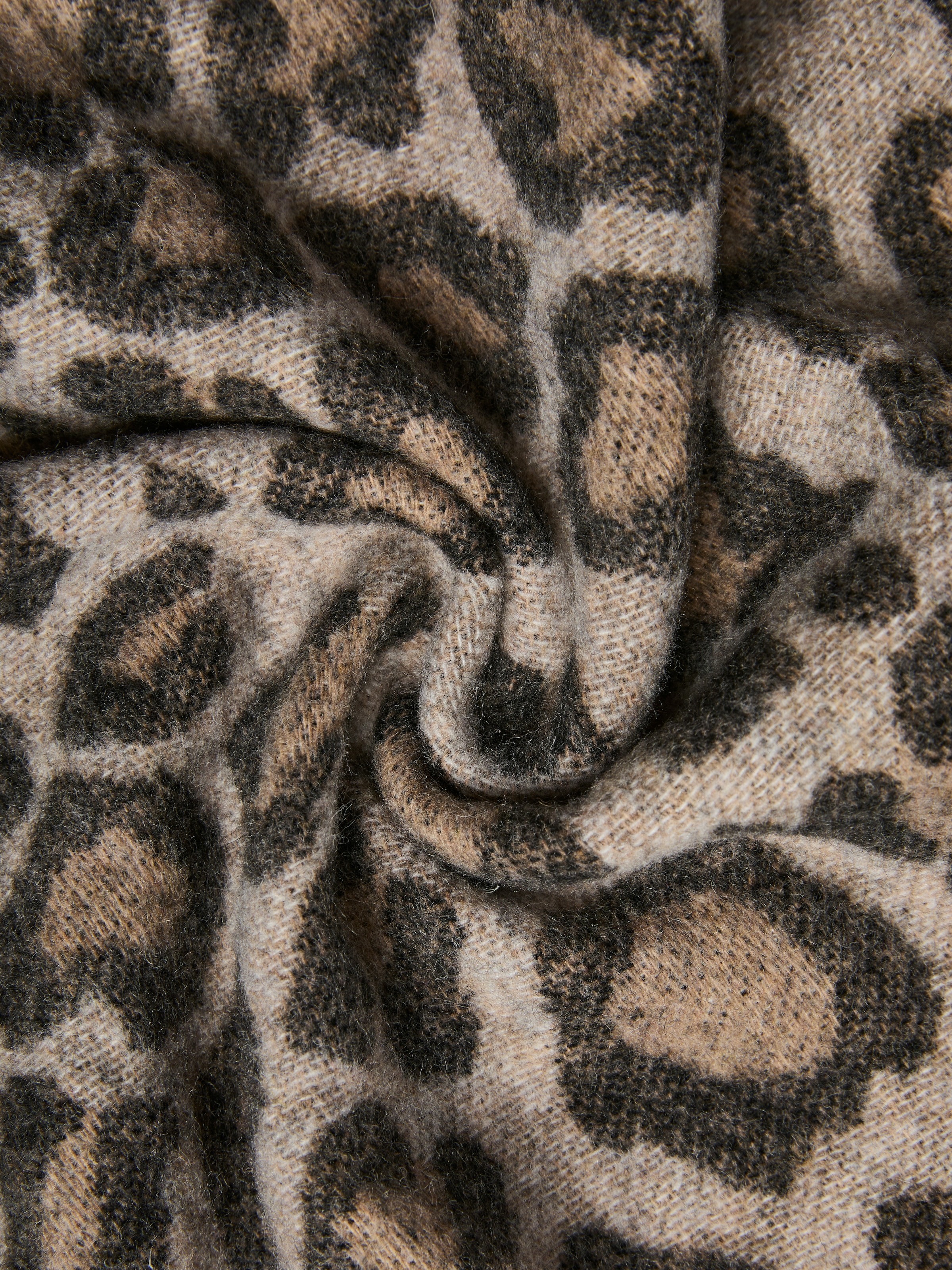 pieces Schal »PCJIRA SCARF NOOS« mit Wolle
