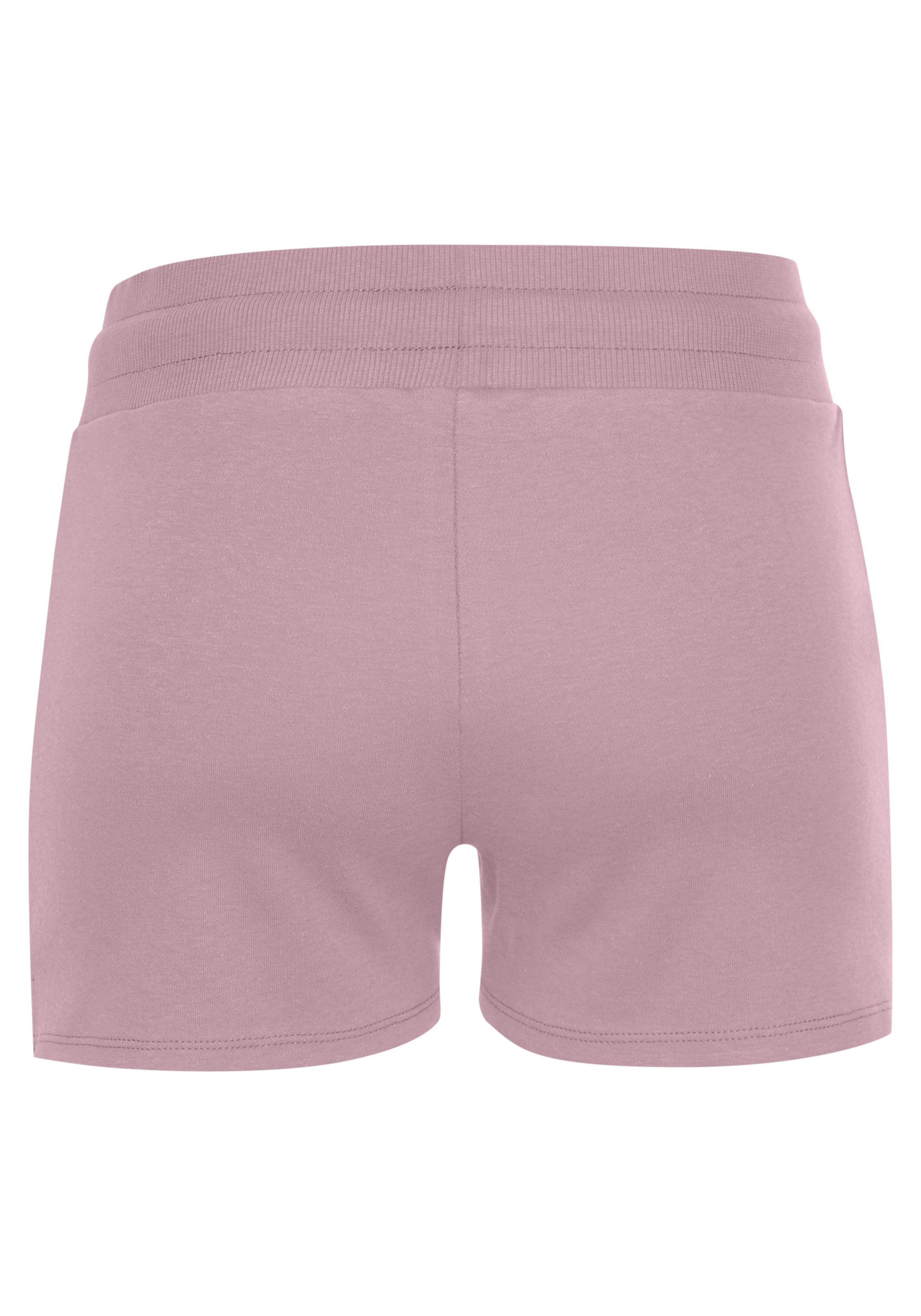 LASCANA ACTIVE Shorts »-Kurze Hose«, mit kleinen Seitenschlitzen