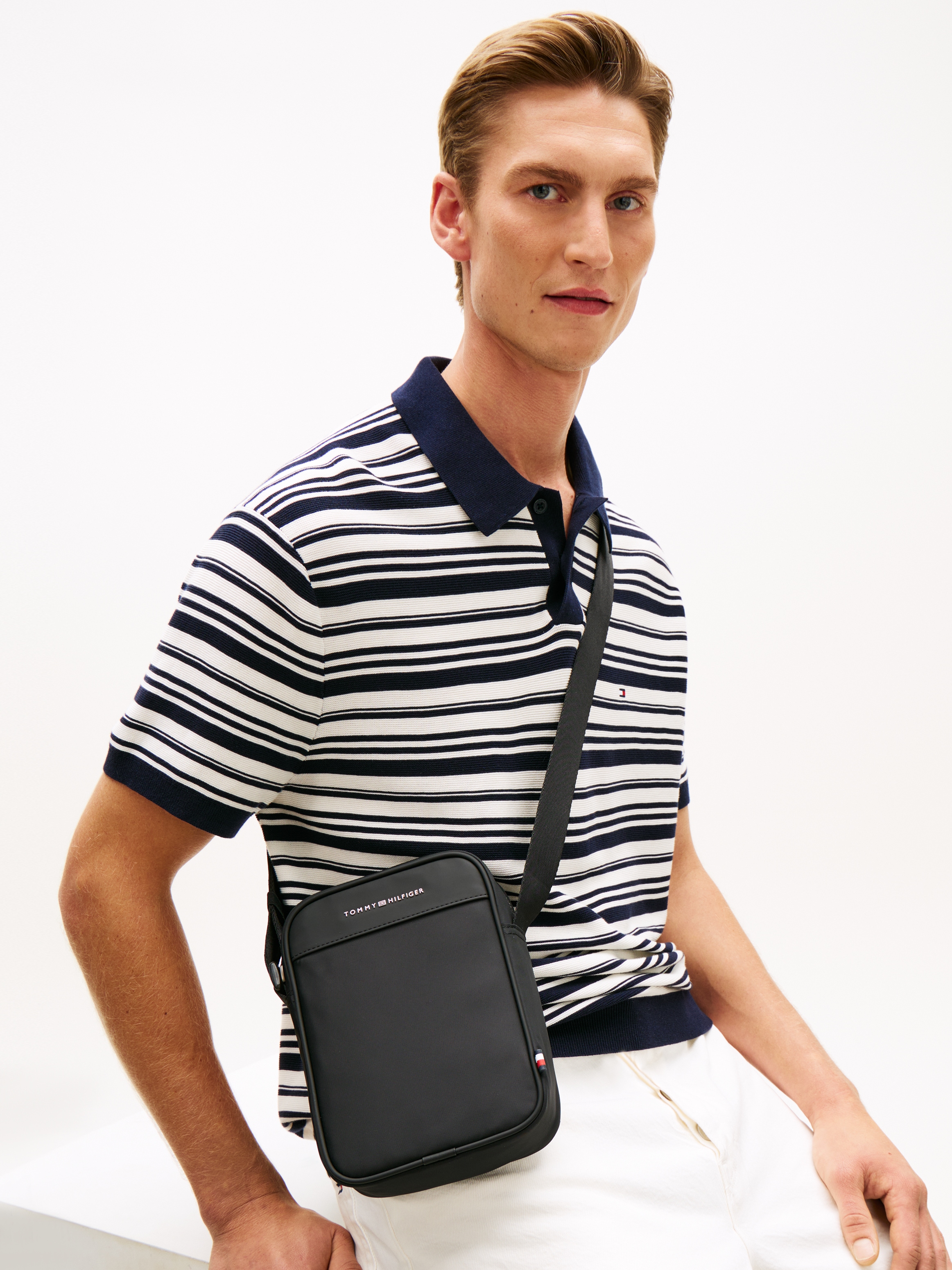 Tommy Hilfiger Umhängetasche »TH REPREVE MINI REPORTER« Unisex Schultertasche, Crossbody-Bag mit Logoschriftzug