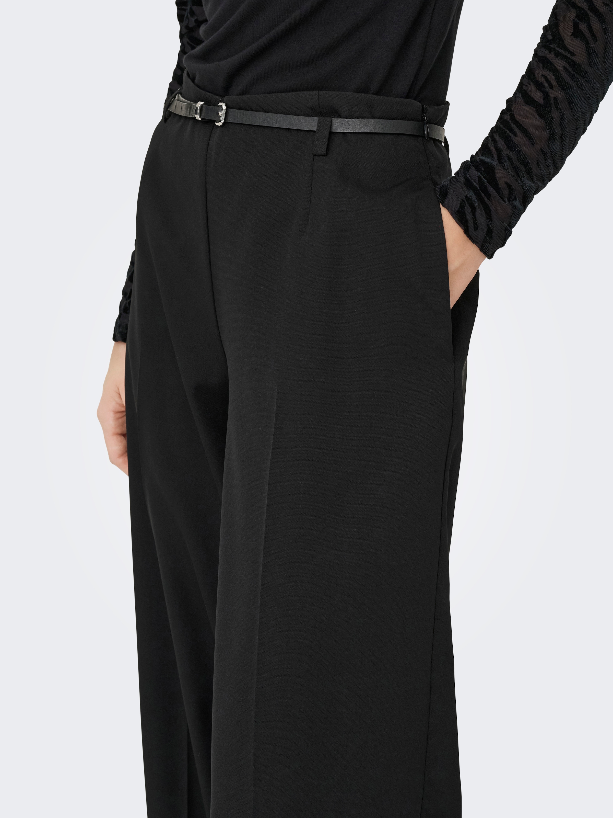 ONLY Stoffhose »ONLMALIKA LIFE MW BELT PANT TLR«