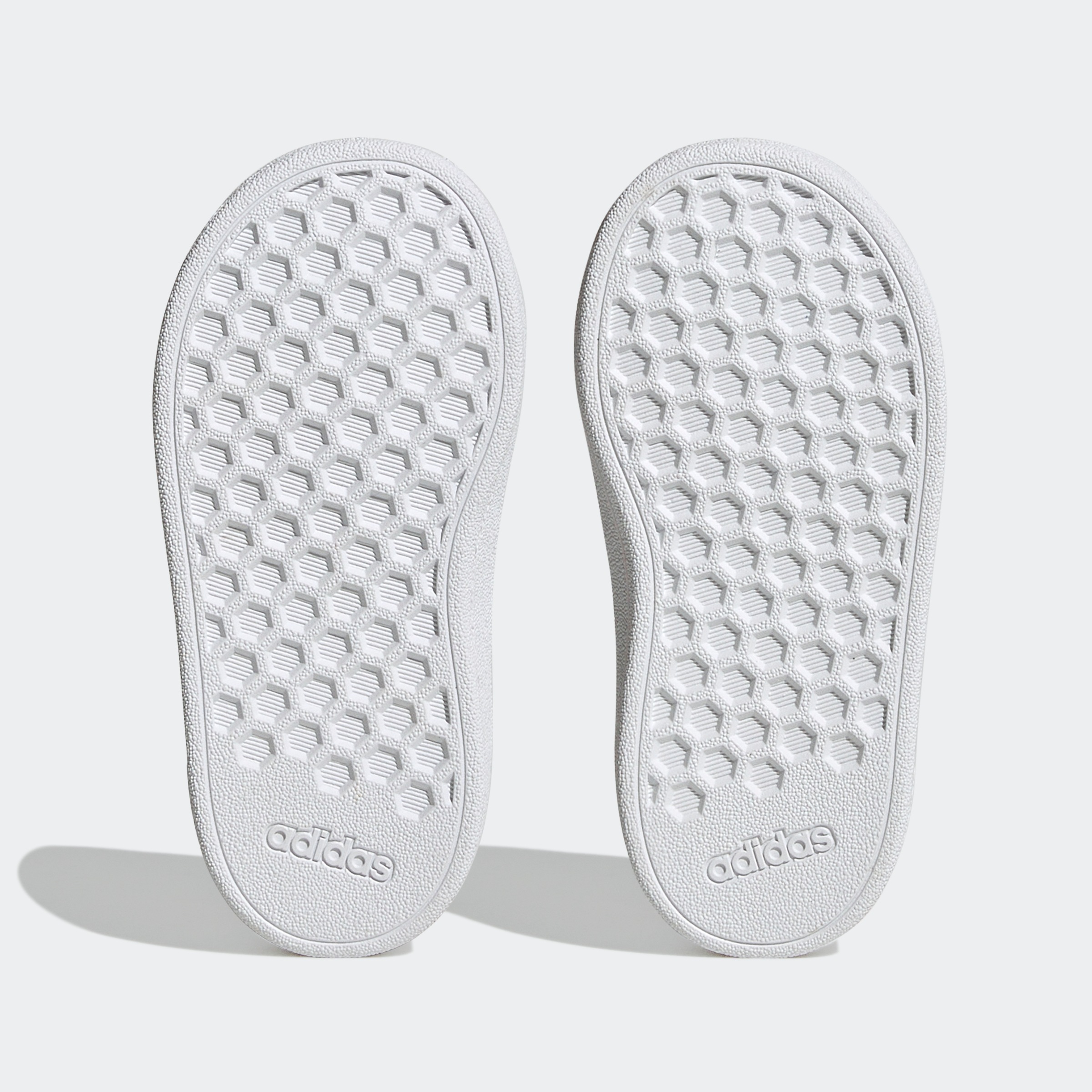 adidas Sportswear Sneaker »GRAND COURT LIFESTYLE HOOK AND LOOP«, für Kinder, Design auf den Spuren des adidas Superstar