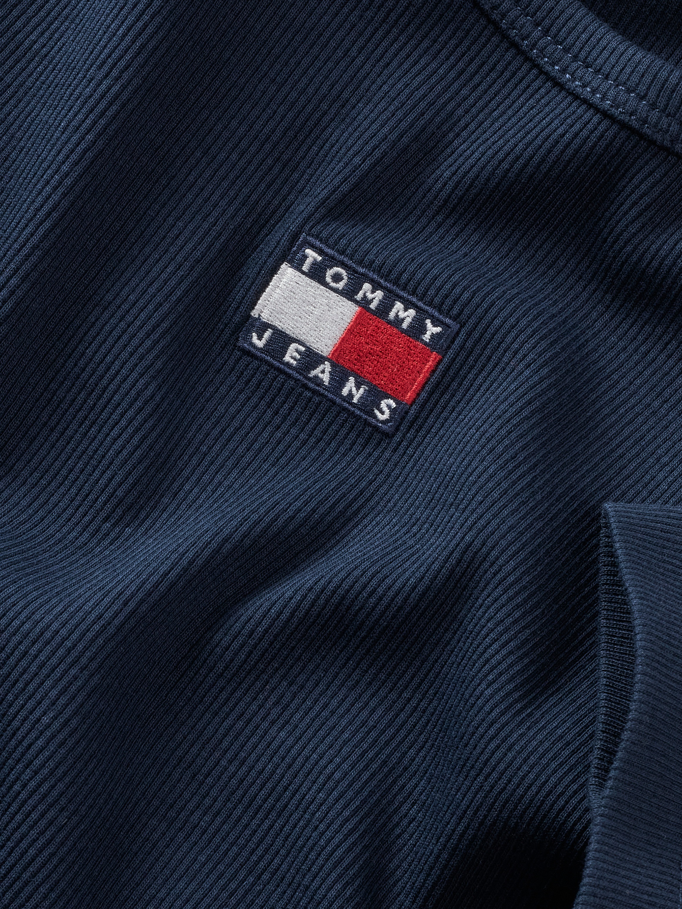 Tommy Jeans T-Shirt »TJW SLIM BADGE RIB TEE«, in Rippoptik