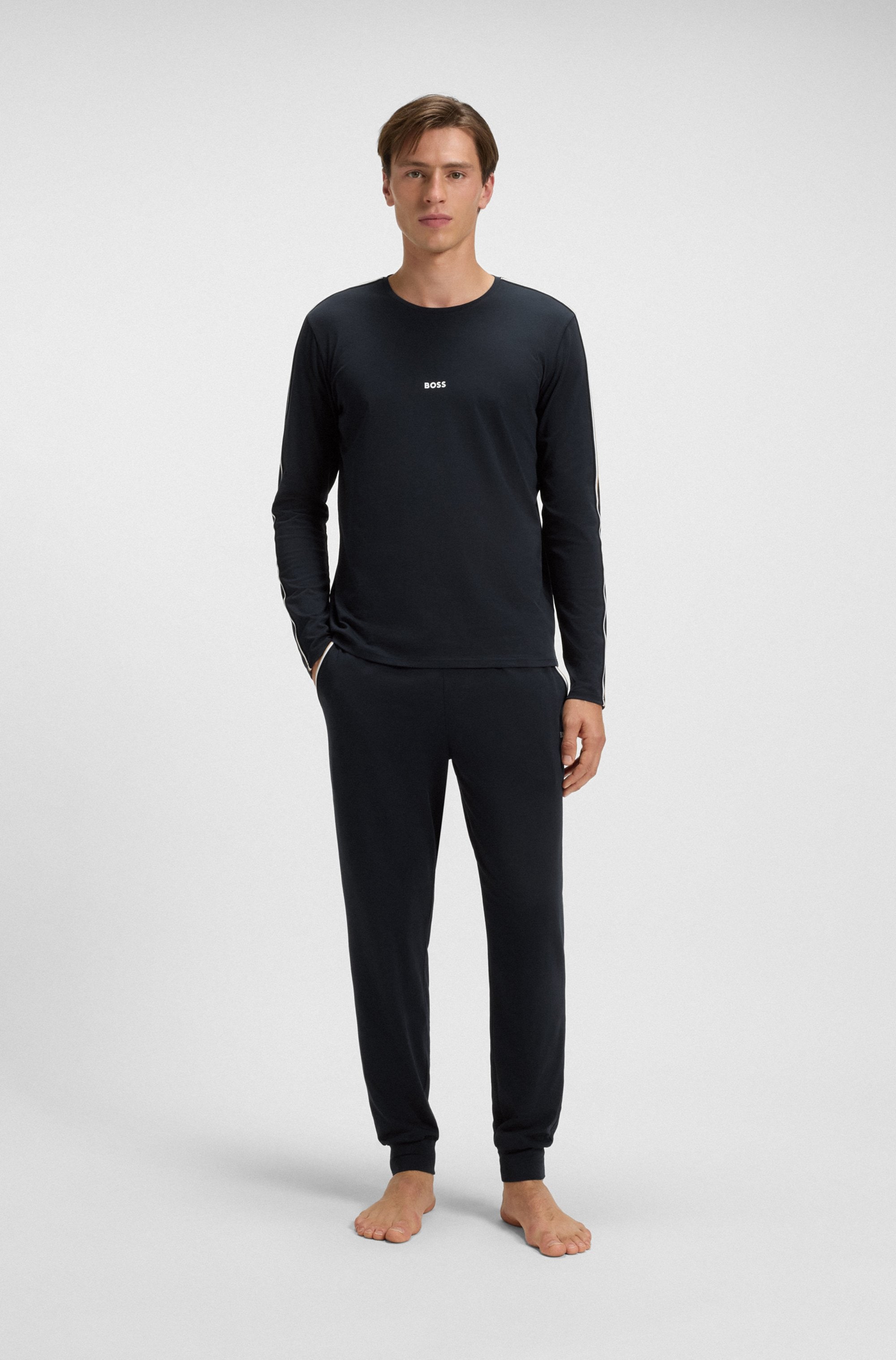 BOSS Longsleeve »Unique«, bequemes Langarmshirt mit Kontrastnaht am Ärmel