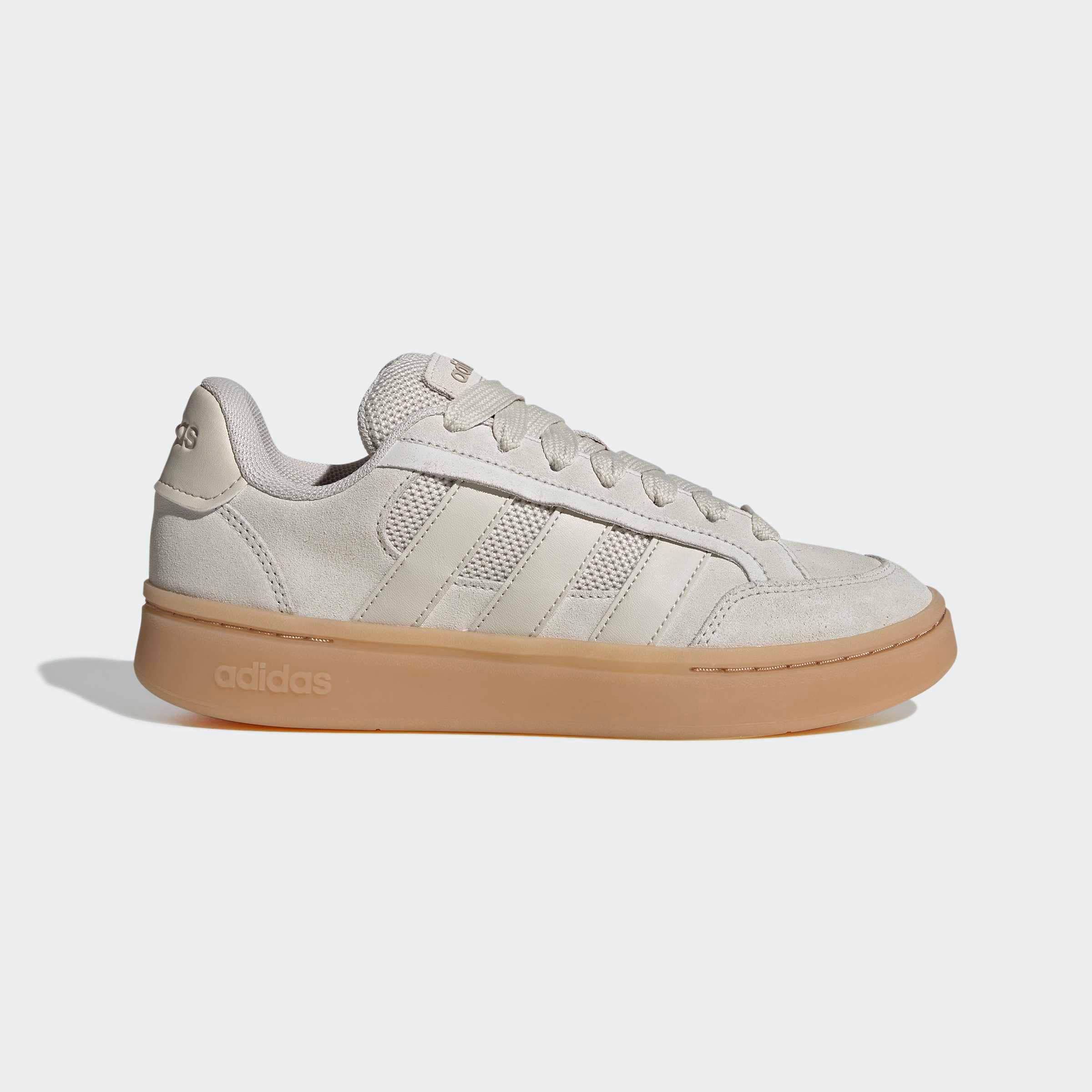 adidas Sportswear Sneaker »GRAND COURT ALPHA«  inspiriert vom Design des adidas campus 00