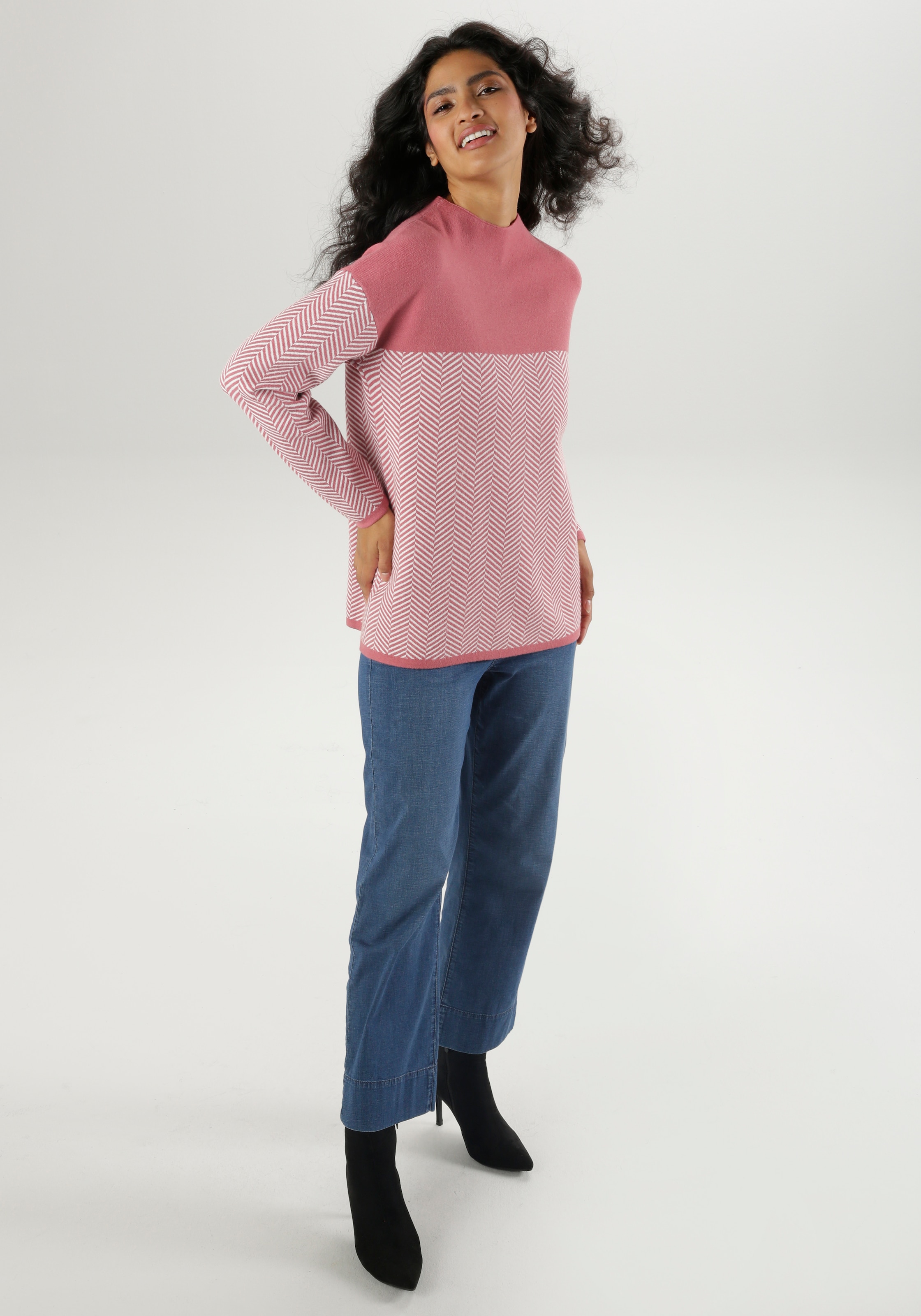 Aniston SELECTED Strickpullover, mit weiterem Stehkragen
