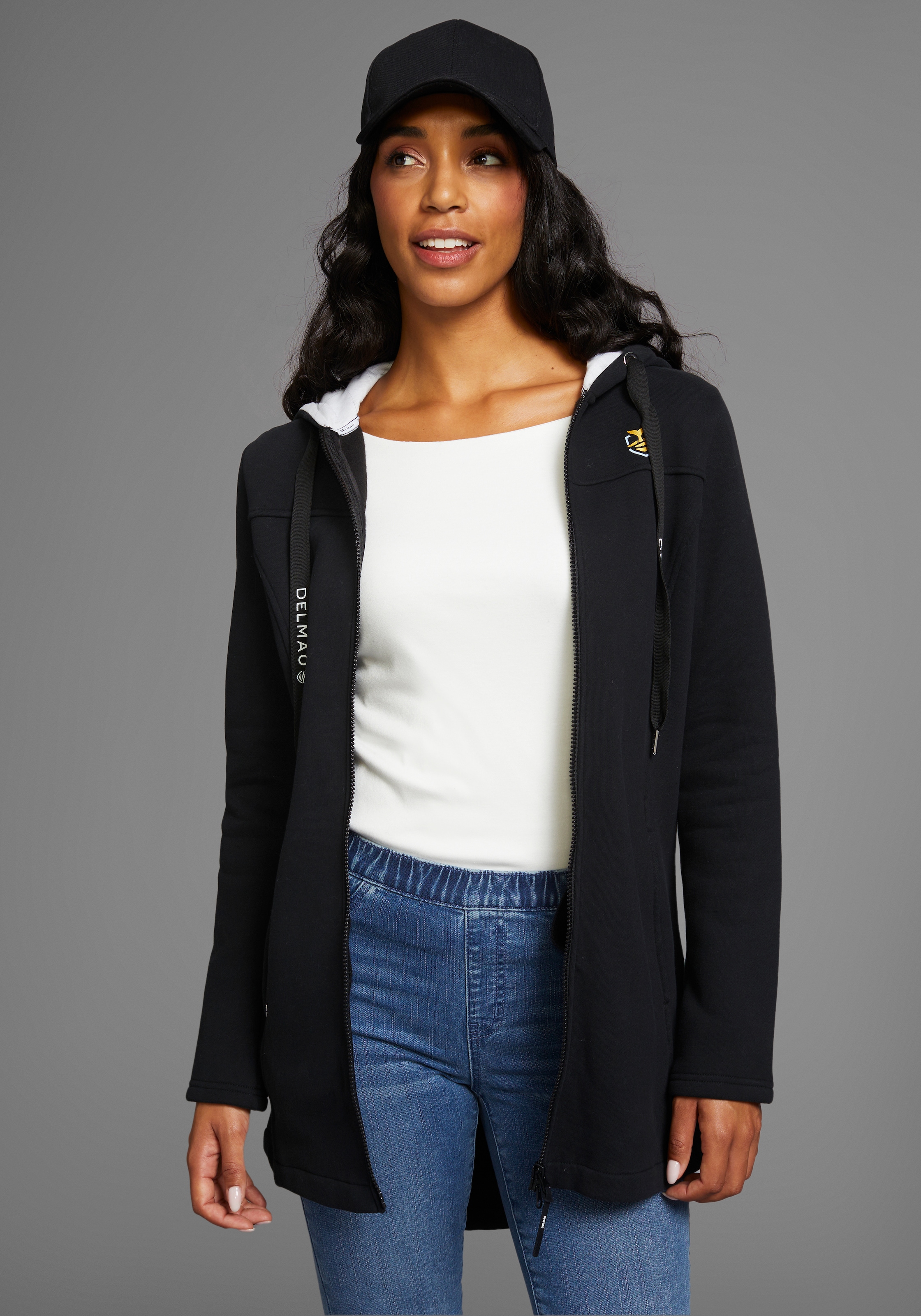 DELMAO Sweatjacke, mit Printelementen - NEUE KOLLEKTION