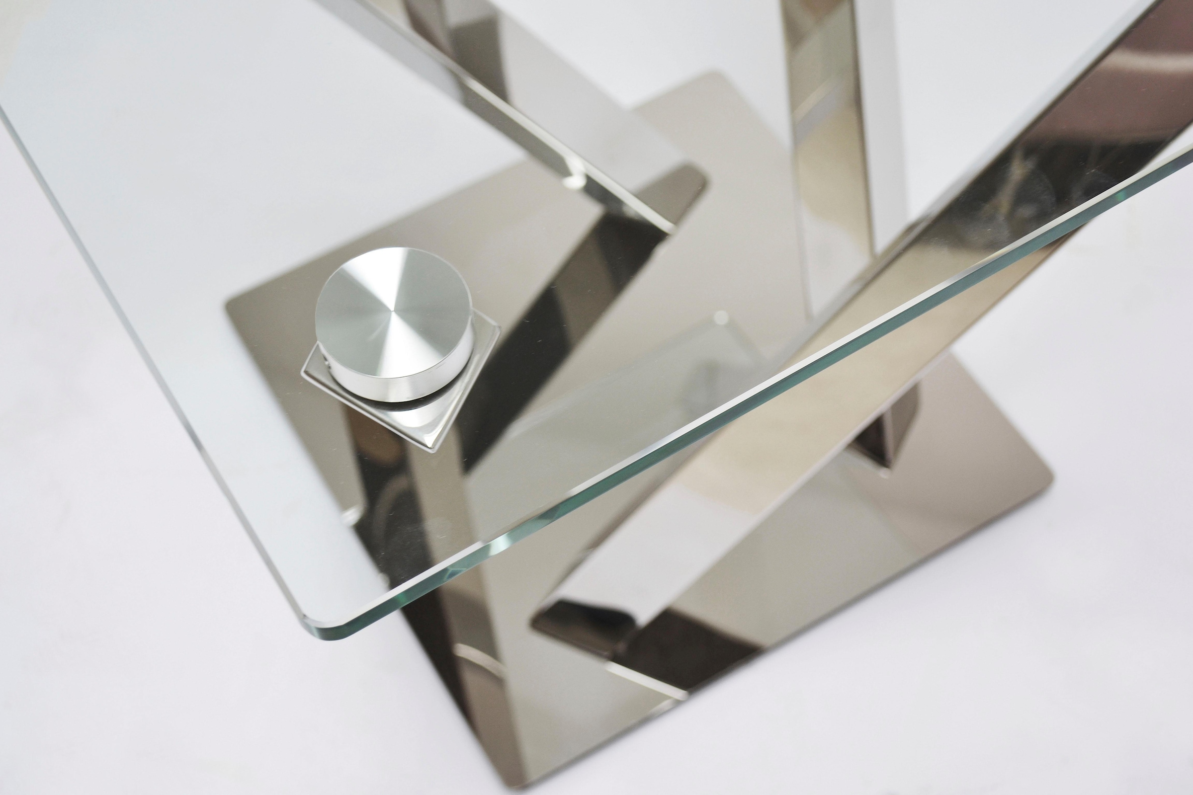 Online Beistelltisch Leonique Shop »Micado«, strebenförmigem und Chromgestell Glasplatte schönder OTTO mit