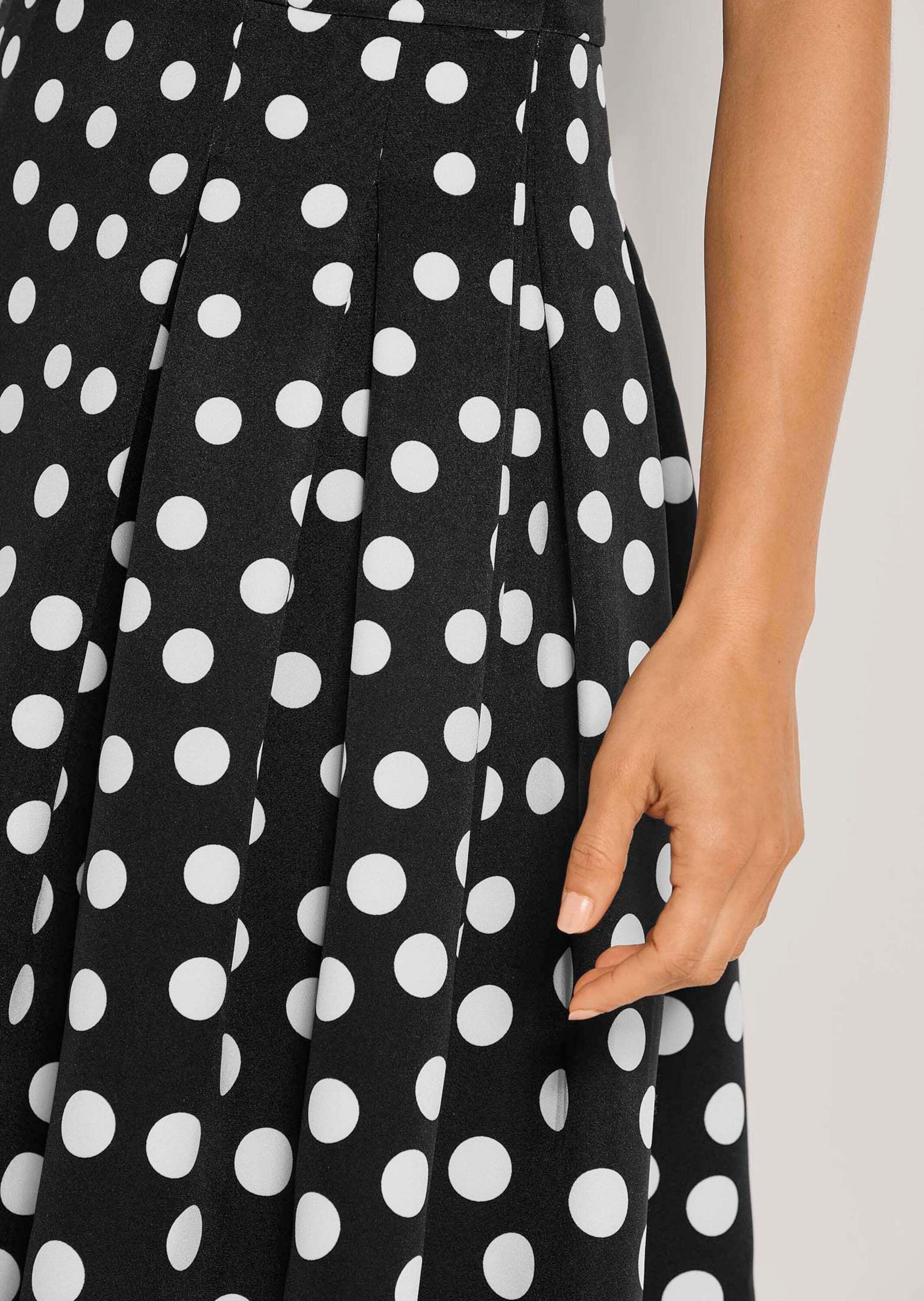 MADELEINE Sommerkleid »Kleid Kurzarm Tupfenkleid in Midilänge«
