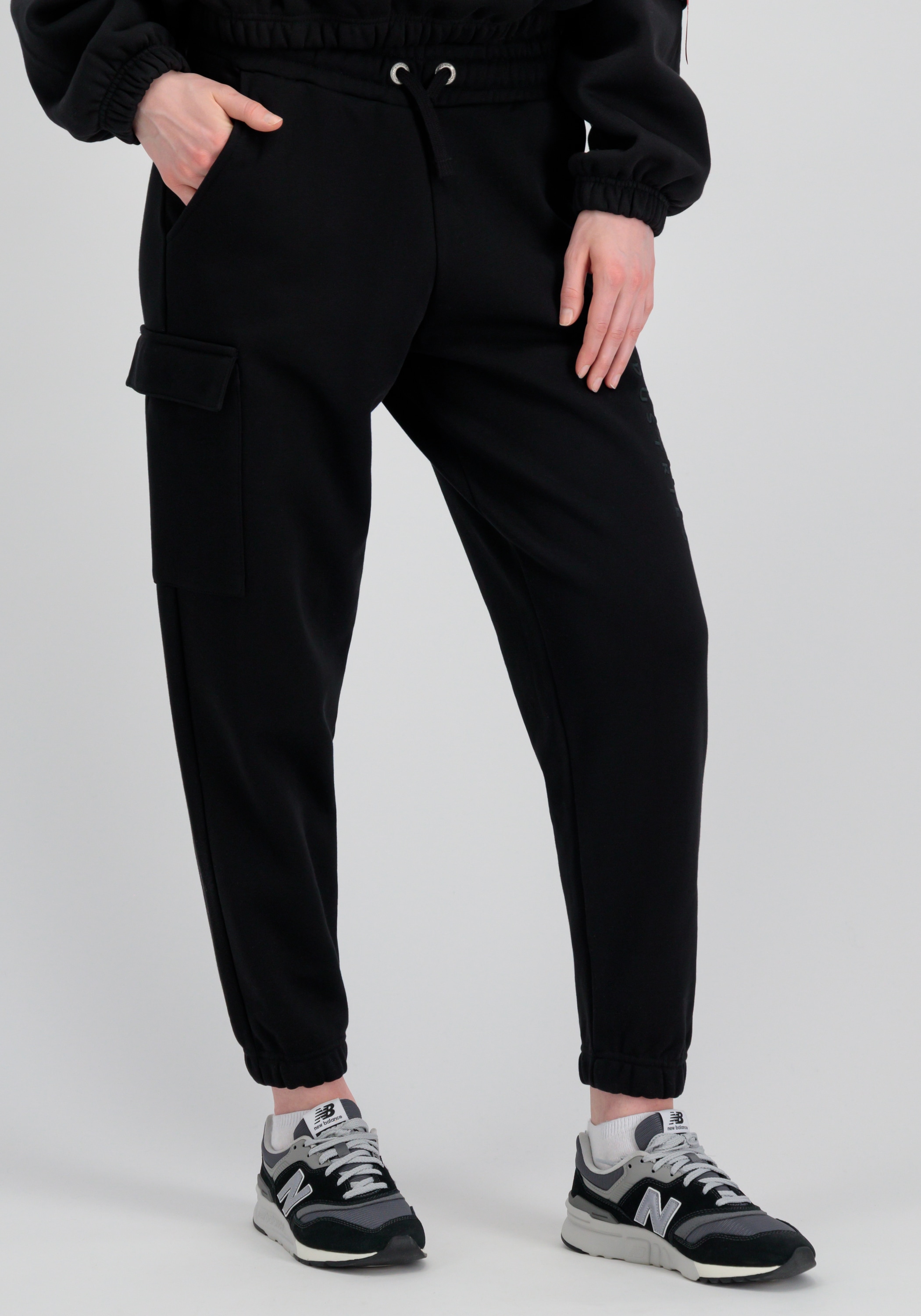 Alpha Industries Jogginghose »ALPHA INDUSTRIES Women - Jogger EMB Jogger Wmn«