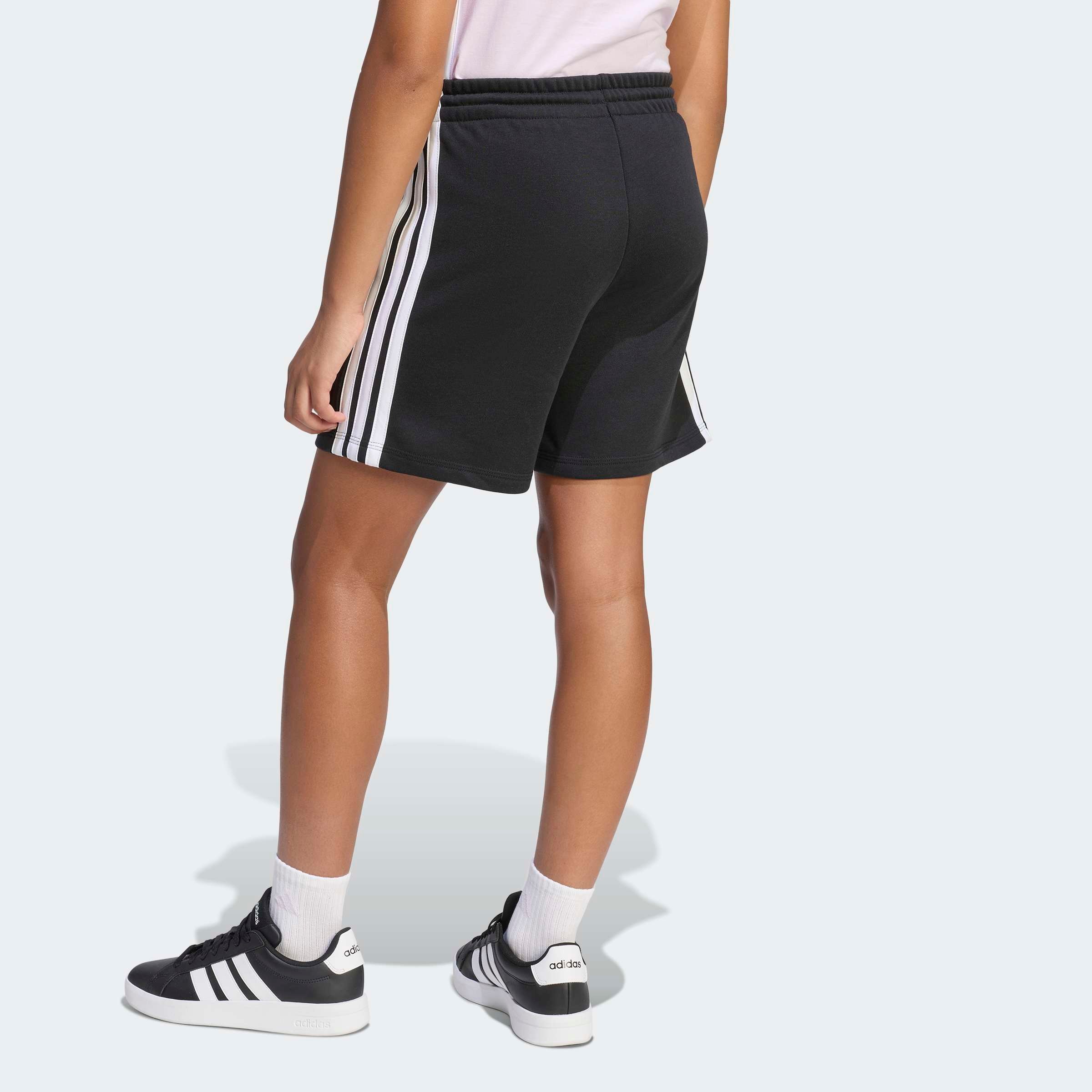 adidas Sportswear Shorts »ESSENTIALS«