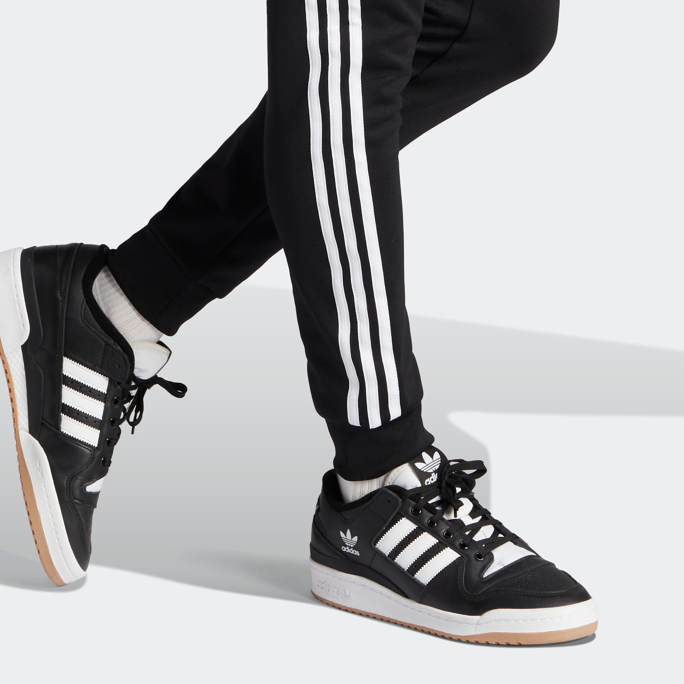 adidas Originals Sporthose »SST TP«, (1 tlg.), Superstar, Retro Look, weiches Material