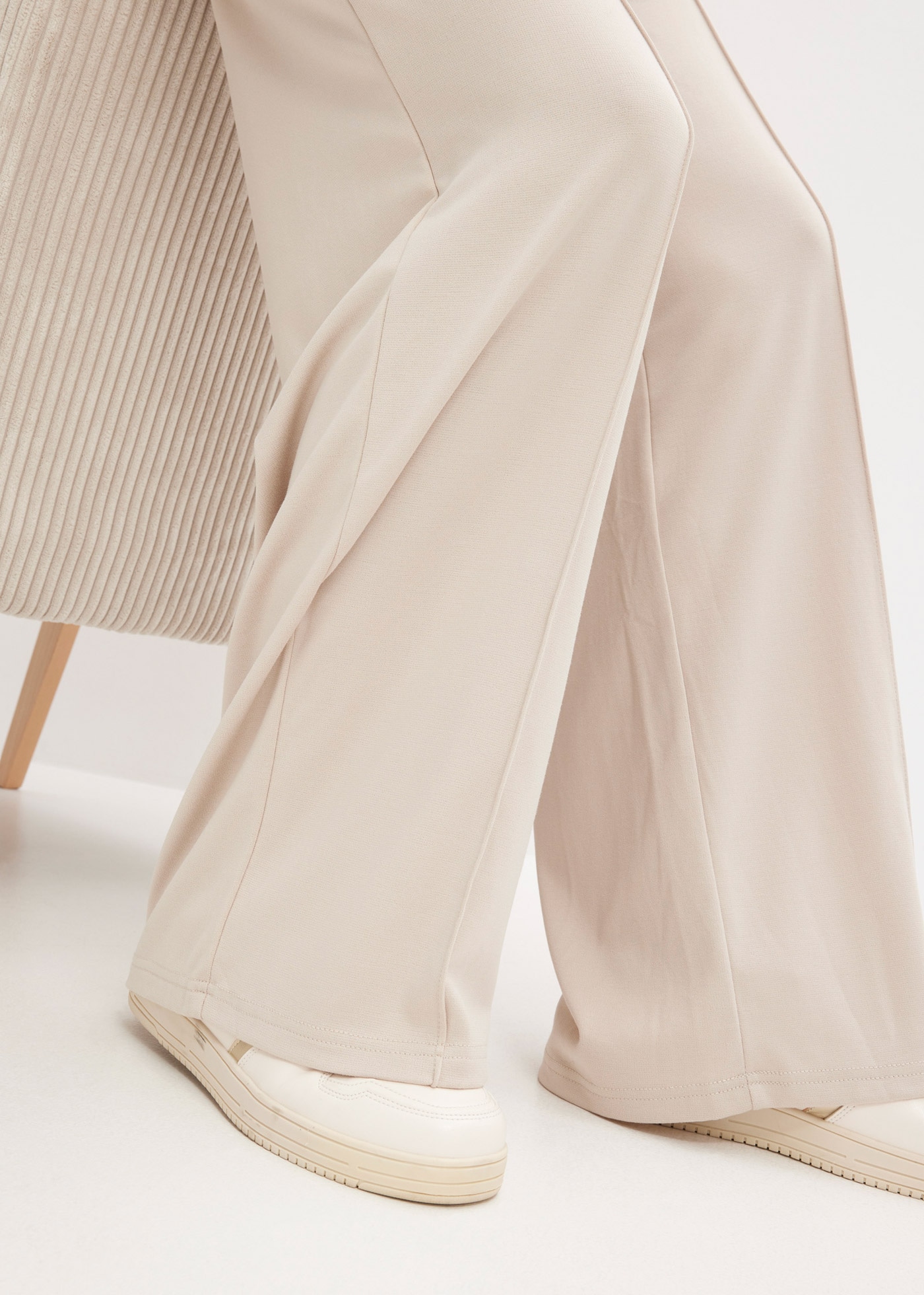 bonprix Jerseyhose »Jersey-Hose aus bequemen Punto di Roma«  Jersey-Hose aus bequemen Punto di Roma