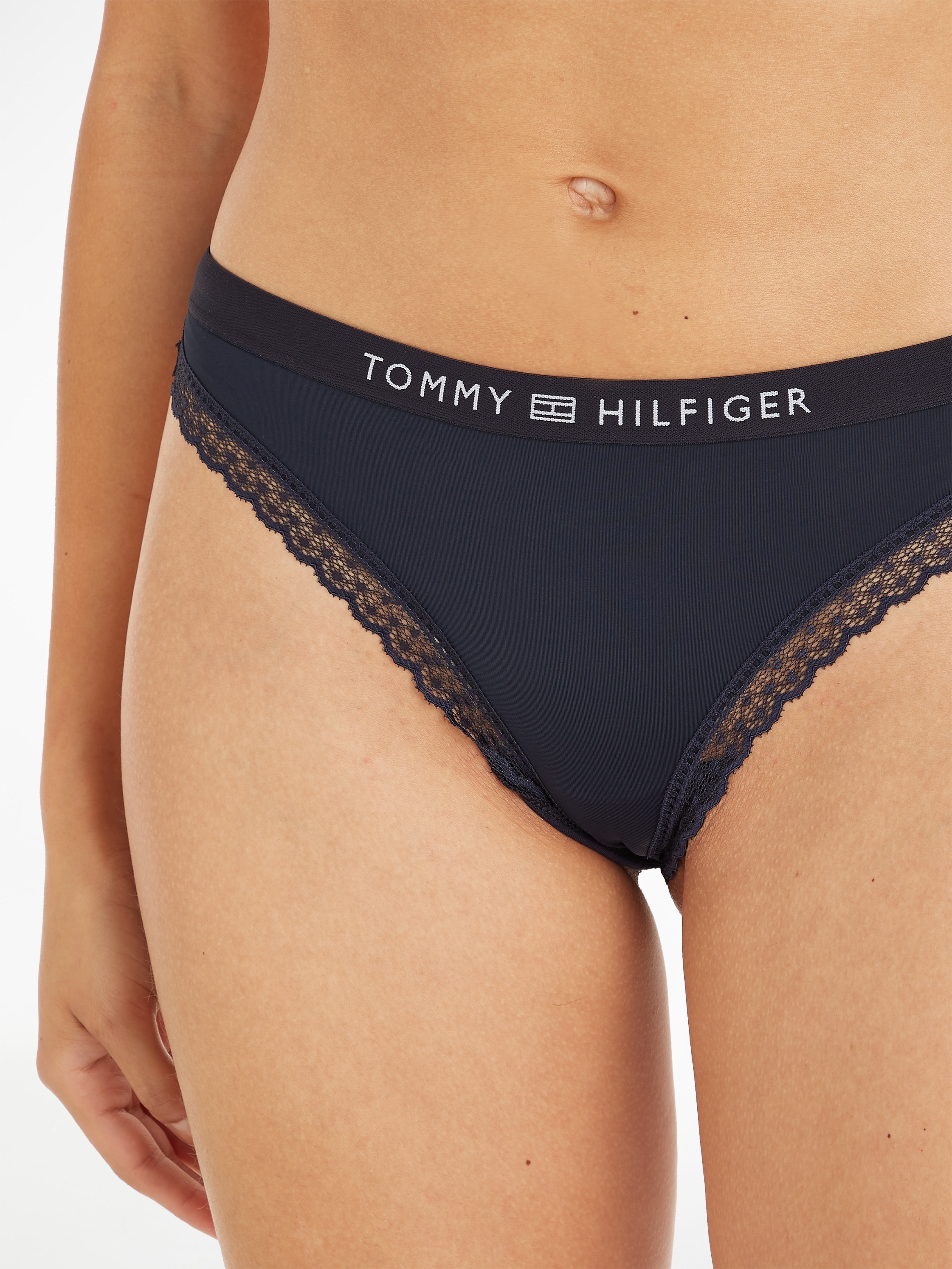 Tommy Hilfiger Underwear T-String Markenlabel Online Shop Hilfiger mit »THONG«, im Tommy OTTO