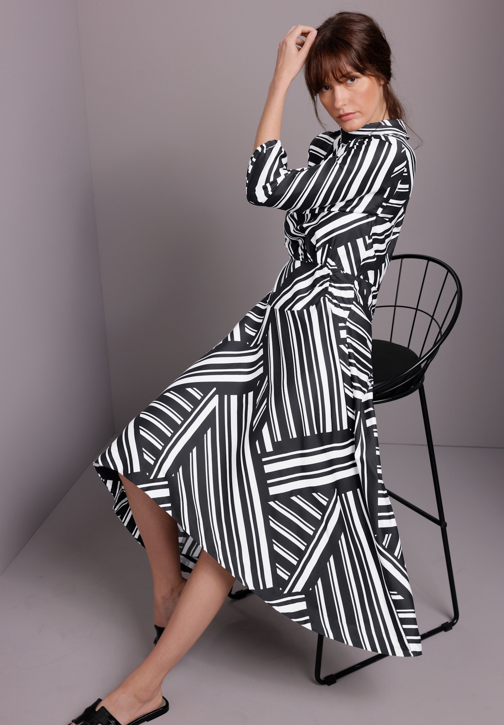 creation L Jerseykleid »Modal-Kleid Maxikleid mit Grafik-Dessin« Ohne Taschen