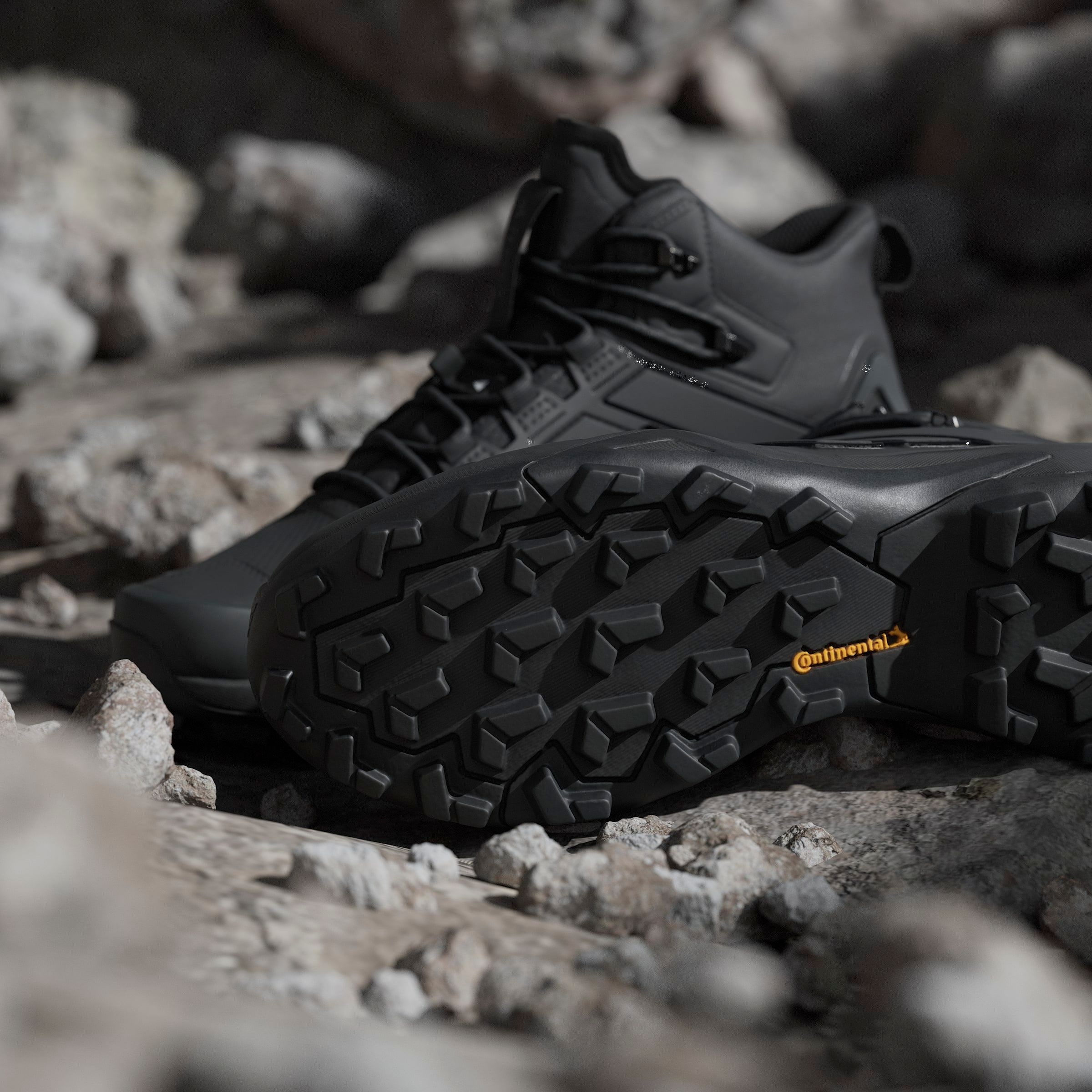 adidas TERREX Wanderschuh »TERREX SKYCHASER MID GORE-TEX«, wasserdicht