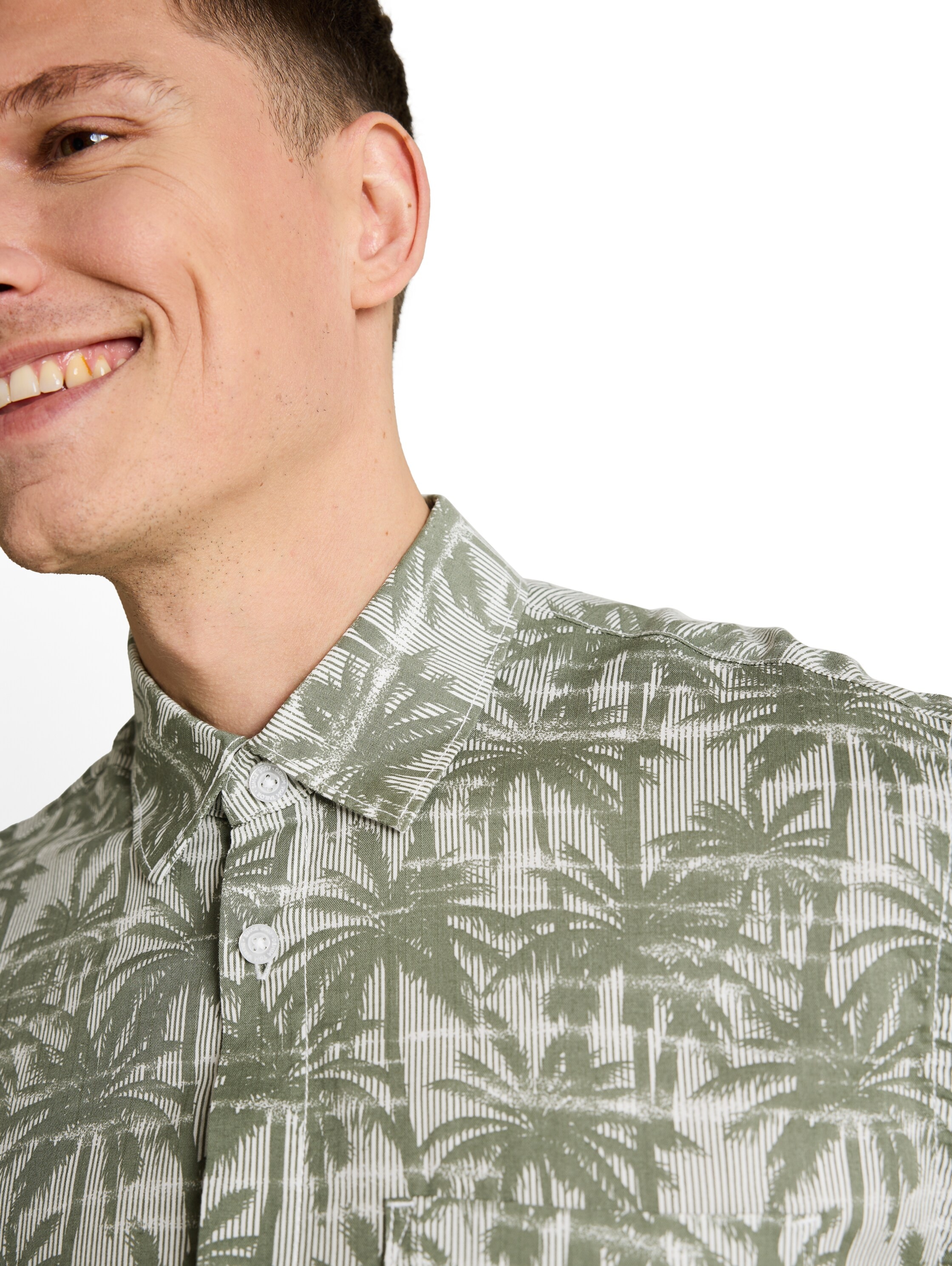 TOM TAILOR Denim Kurzarmshirt Sommerhemd mit Palmen-Alloverprint