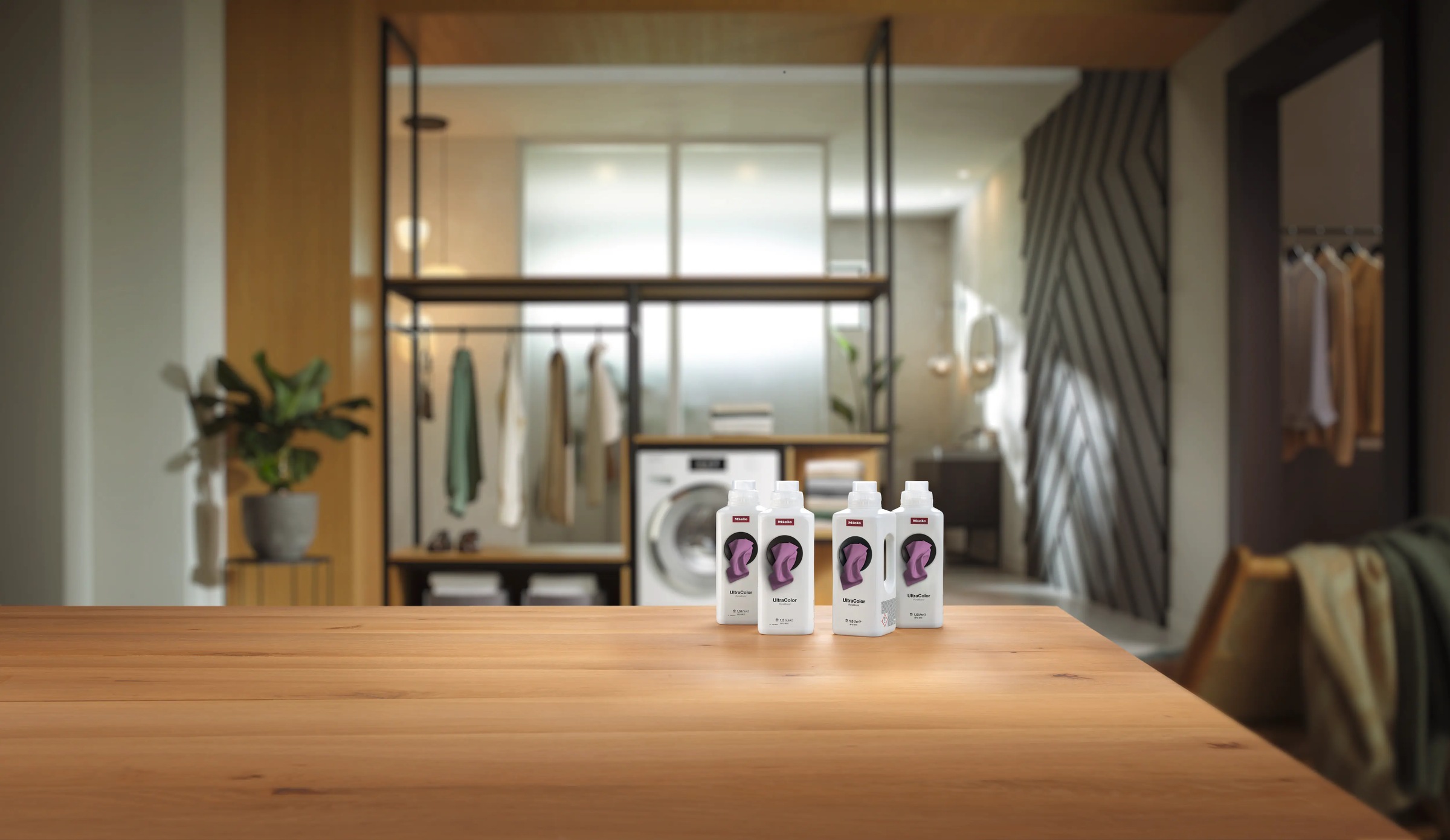 Miele Colorwaschmittel »Aktionsset 4x UltraColor Floral Boost 1,5l«, (Spar-Set, 4 St.)