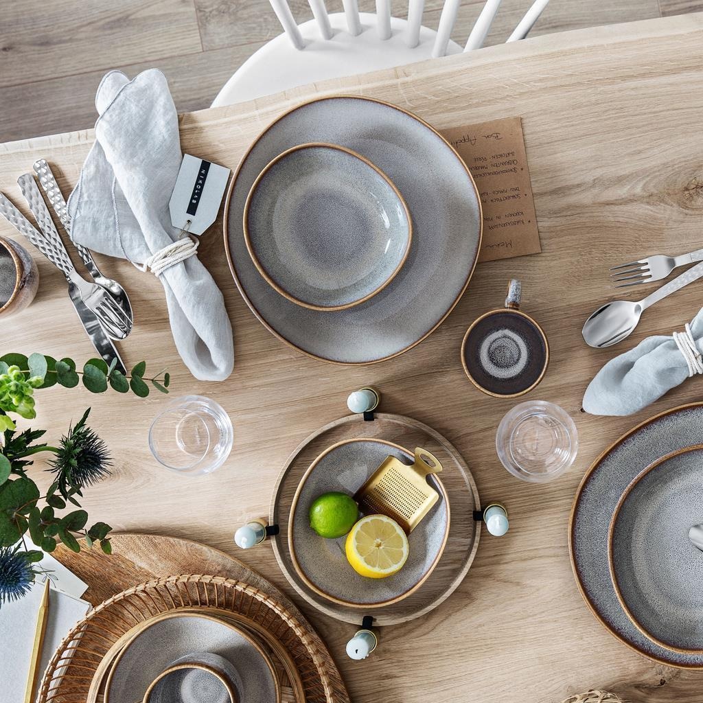 like. by Villeroy & Boch Geschirr-Set »Tafel-Set Lave 4er Set« Spülmaschinenfest, Mikrowellensicher