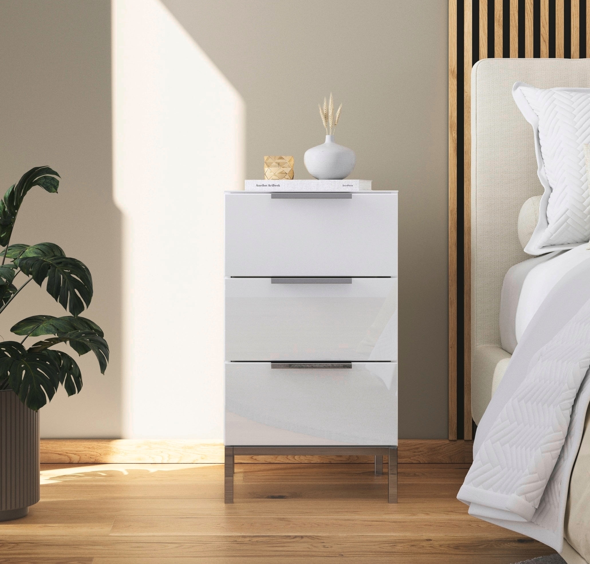 rauch Nachtkommode »Nachttisch Nachtschrank Nachtkonsole FLIPP mit Glasfront« Breite 40 cm,  mit 3 Schubladen und Soft-Close-Funktion, Oberboden und Front Glas