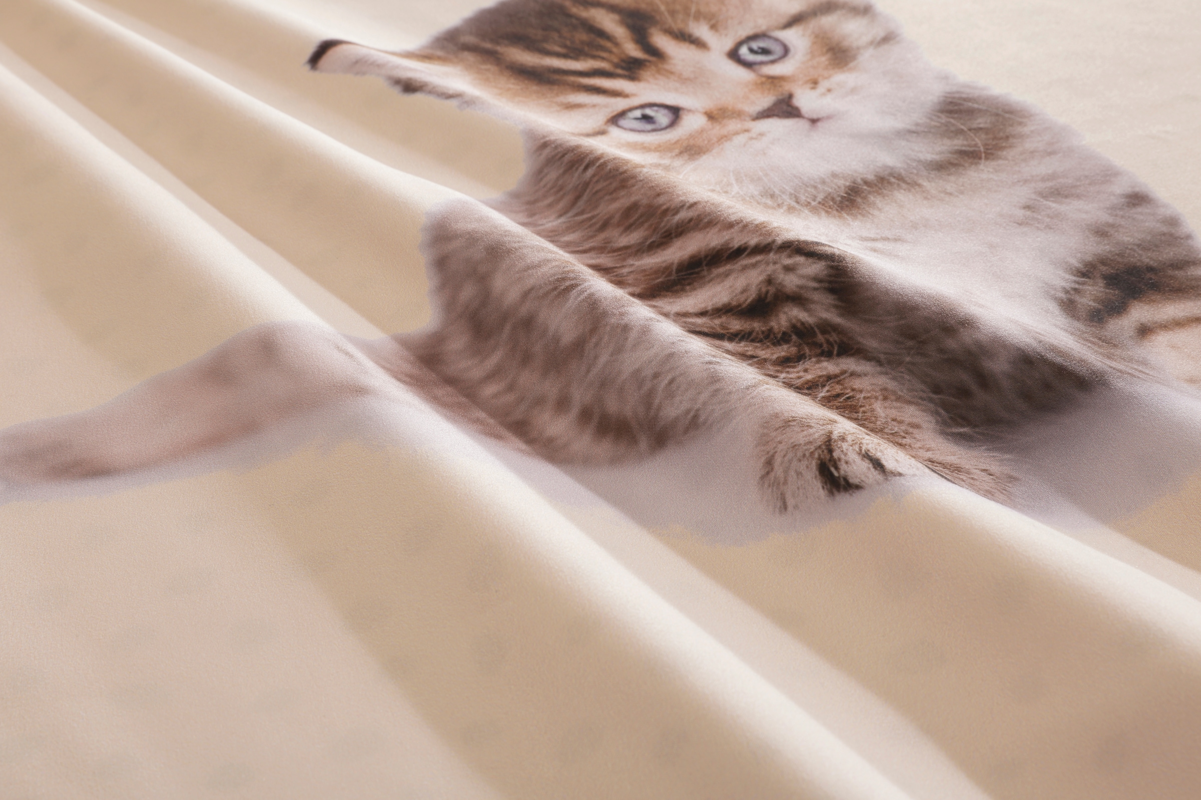 OTTO home Bettwäsche »Lyki« 2 Stk. ab Größe 135x200 cm, 100% Polyester, Katze, Pferd, Löwe, Pinguin