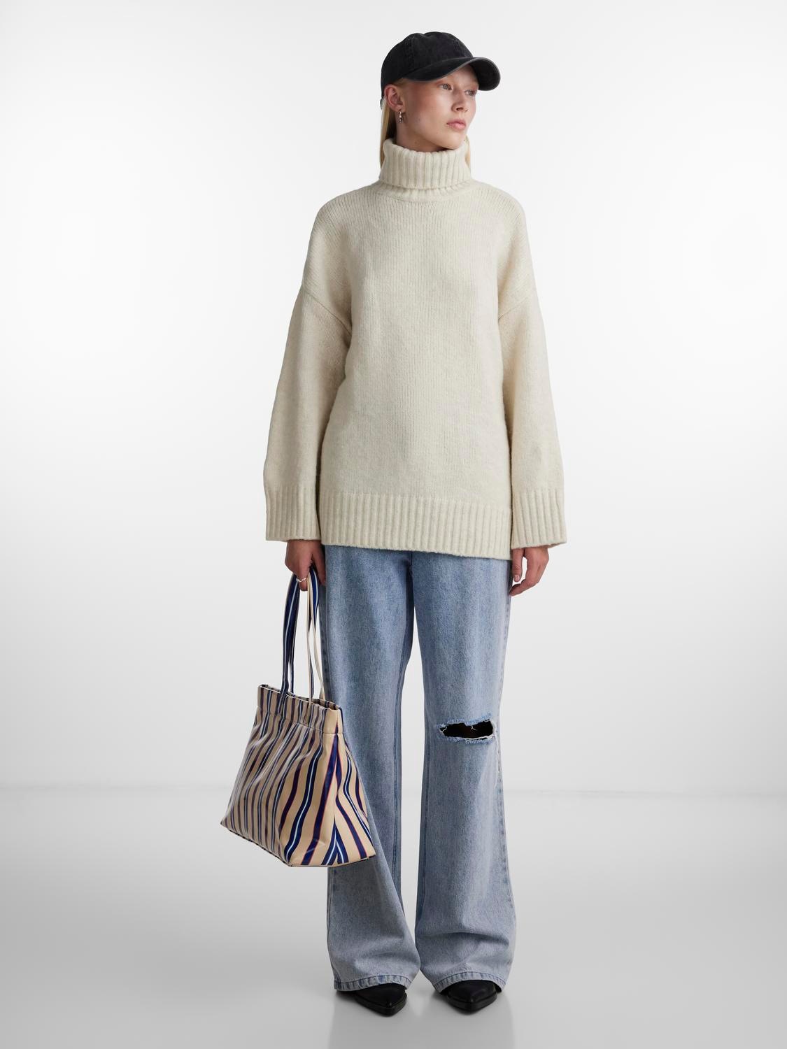 pieces Rollkragenpullover »PCNANCY LS LOOSE ROLL NECK KNIT NOOS BC«