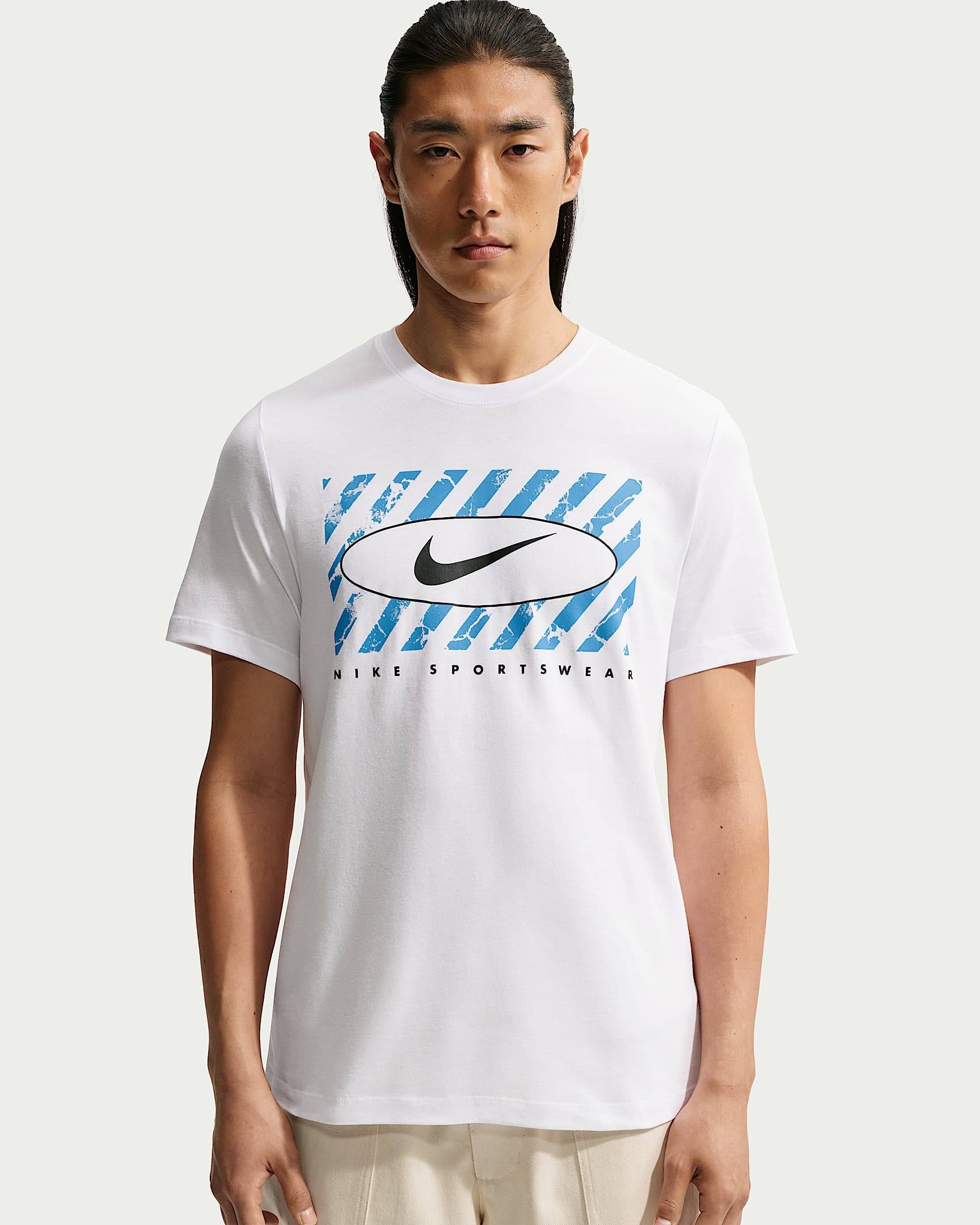 Nike Sportswear T-Shirt »Nike Sportswear Men's T-Shirt« mit Rundhalsausschnitt, aus Baumwolle, normale Länge