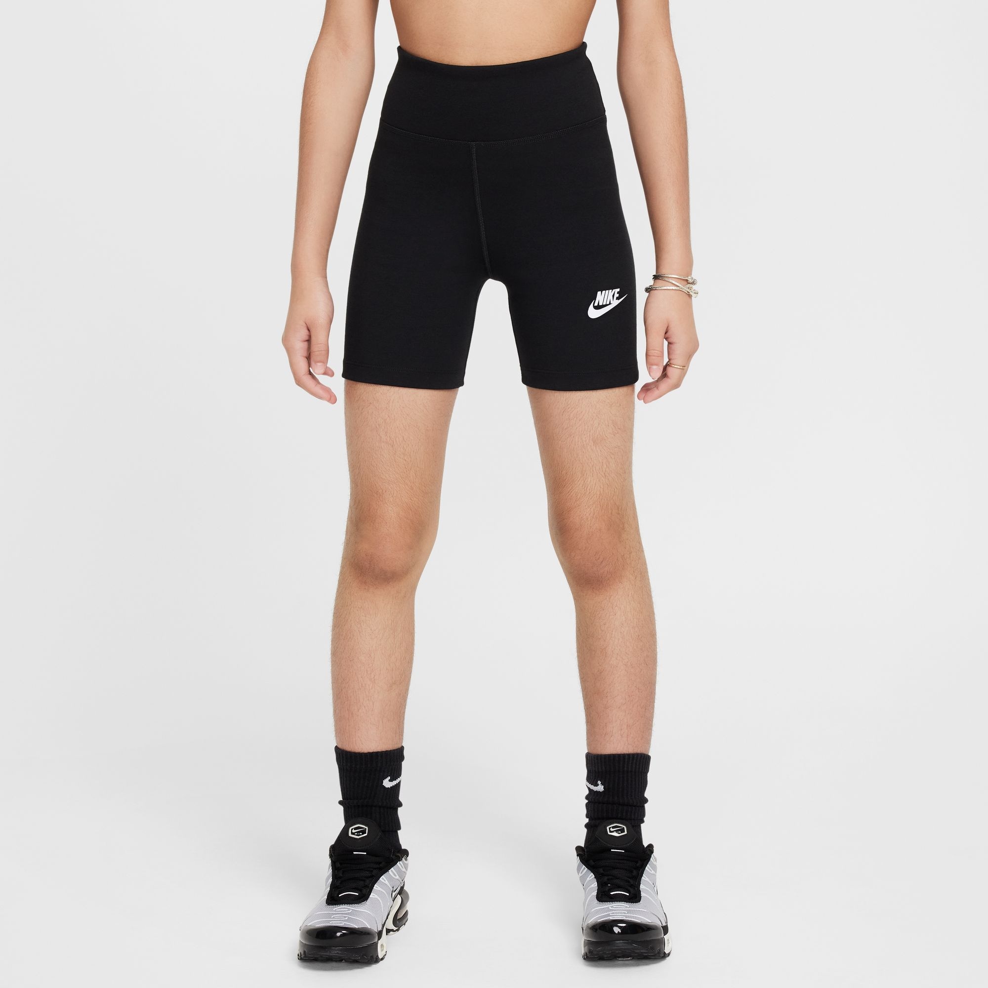 Nike Sportswear Shorts »Nike Sportswear Classic Girls' High-Waisted 5" Biker Shorts«