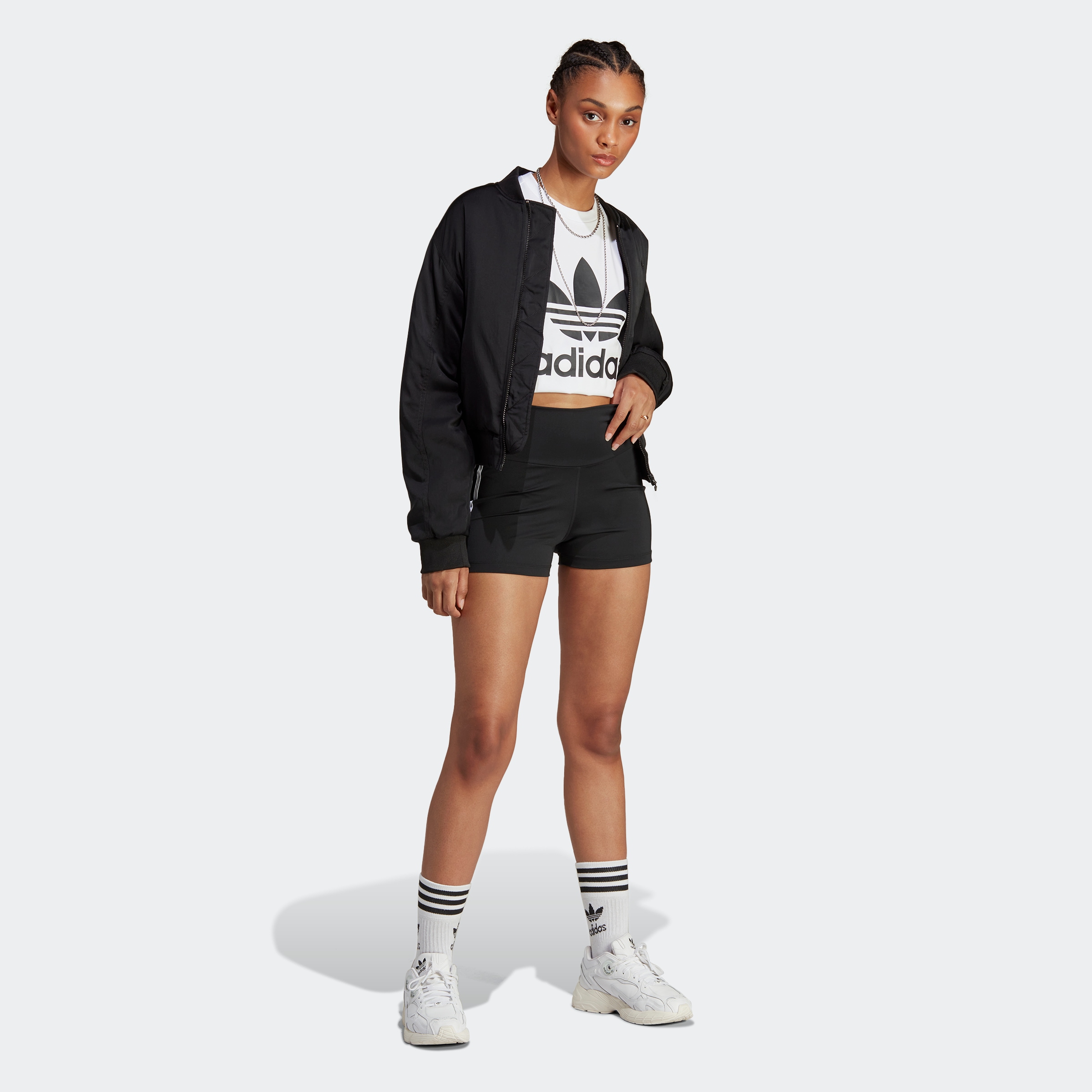 adidas Originals Shorts »ADICOLOR CLASSICS TRACEABLE«, tlg.) OTTO (1 bei