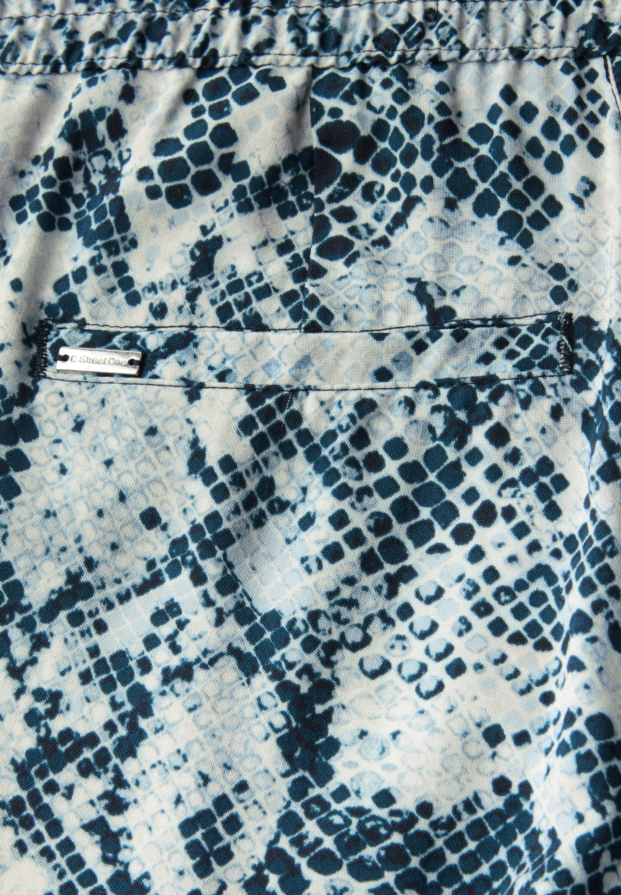 STREET ONE Stoffhose »Style Emee«, mit elastischem Bund und Tunnelzug, mit grafischem Muster