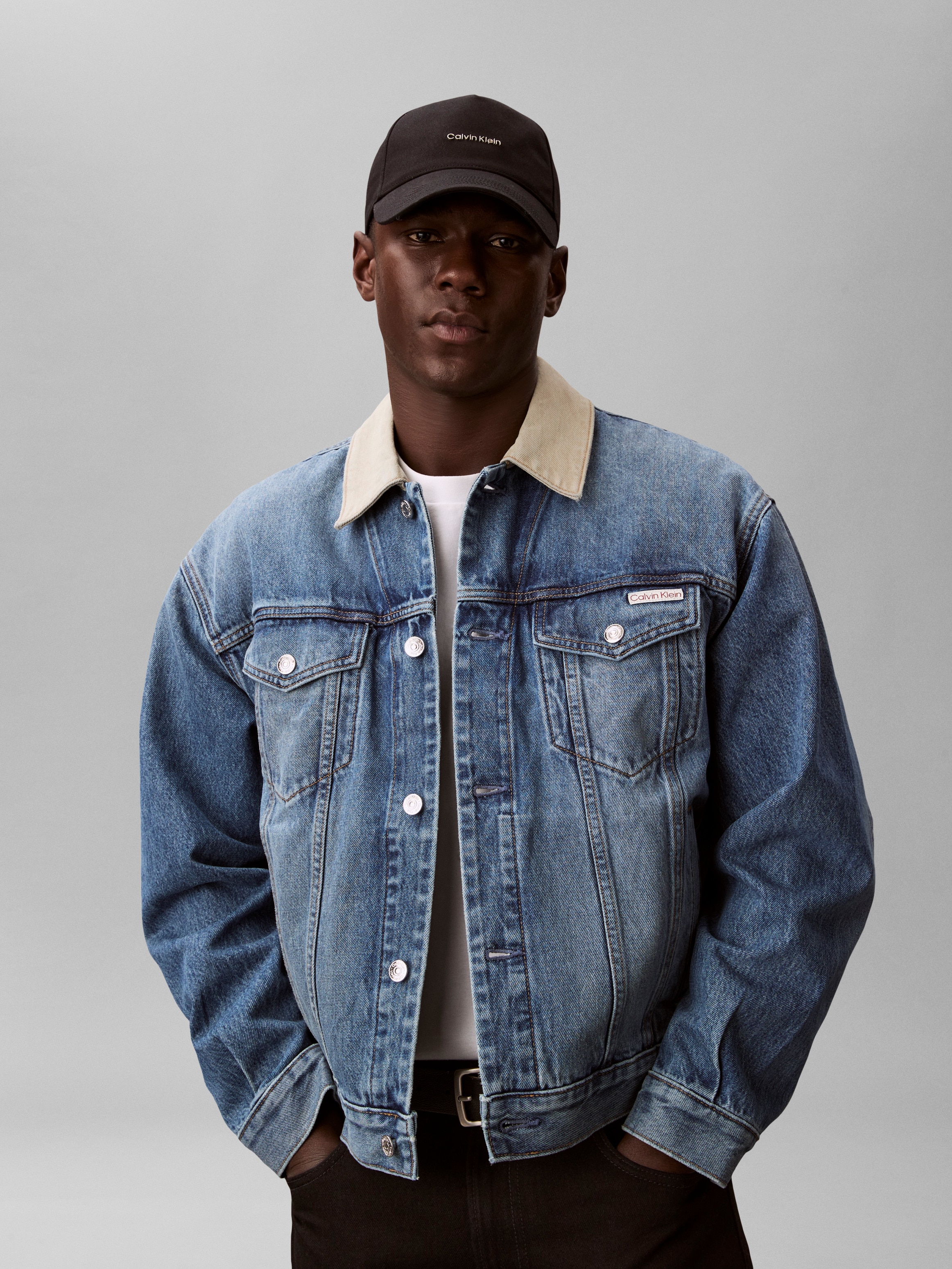 Calvin Klein Baseball Cap »COTON TWILL STANDARD LOGO HW CAP« Regular fit und größenverstellbar