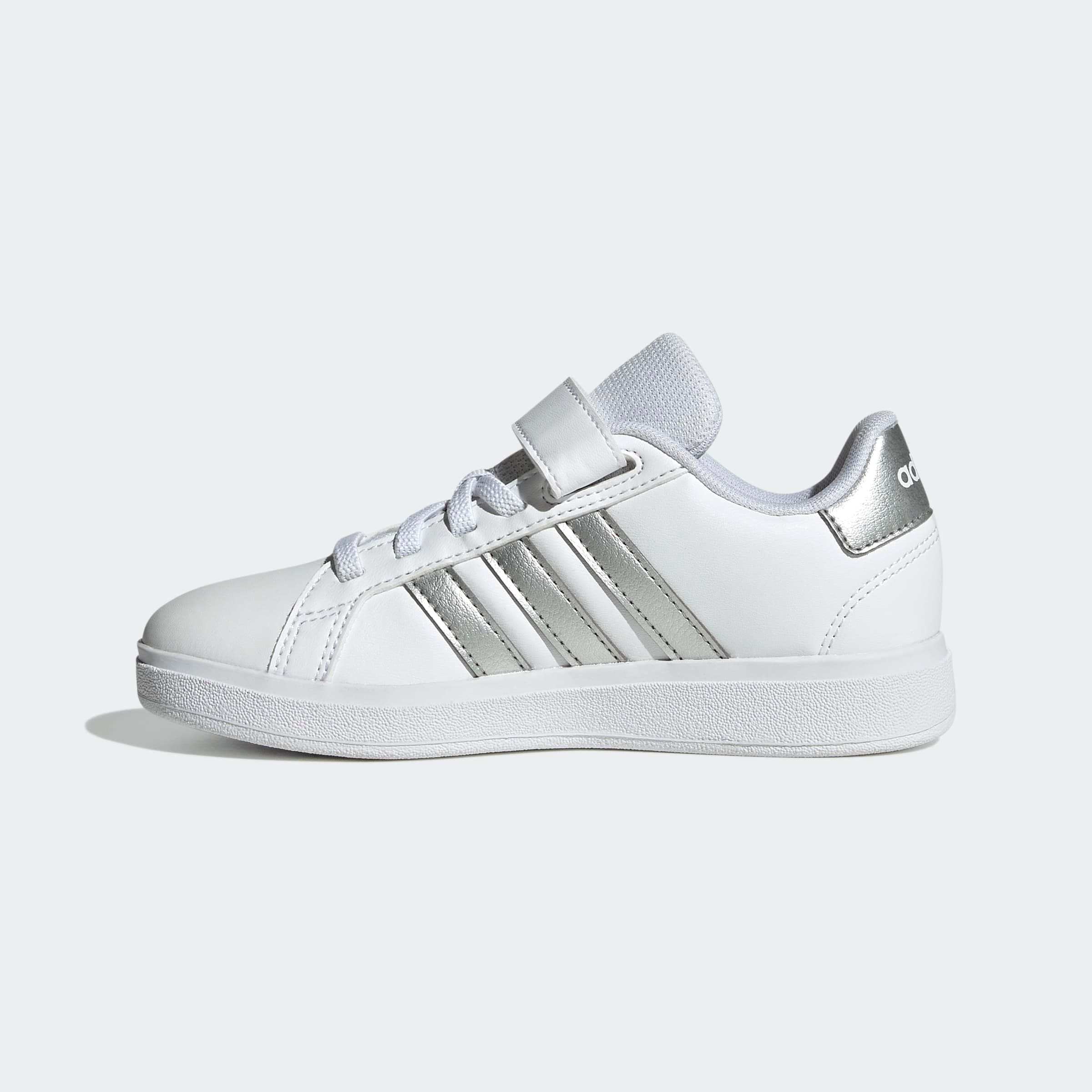 adidas Sportswear Sneaker »GRAND COURT 2.0 KIDS«, Design auf den Spuren des adidas Superstar