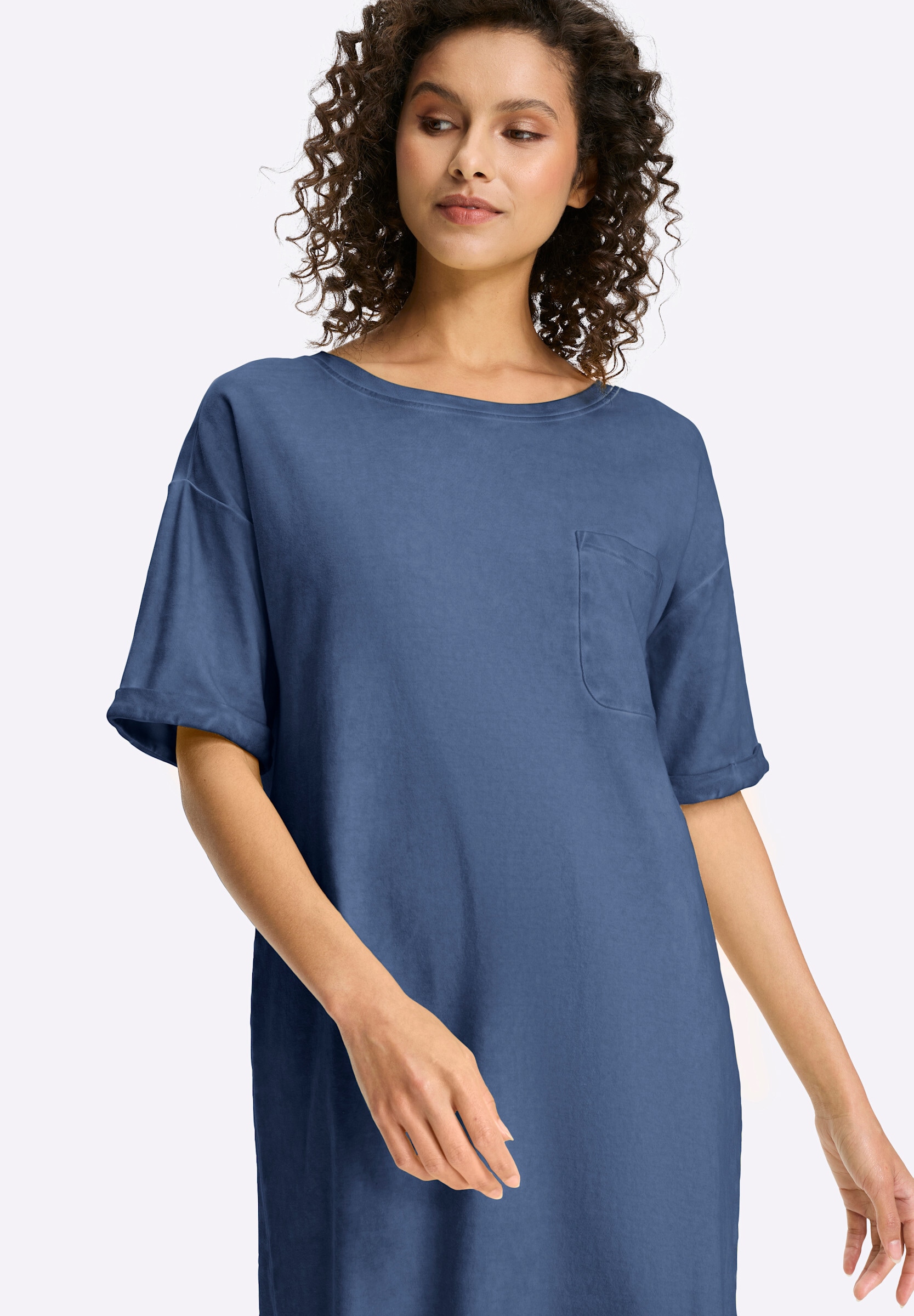 heine Shirtkleid »Jersey-Kleid Jerseykleid mit Oil-dyed-Waschung« Brusttasche