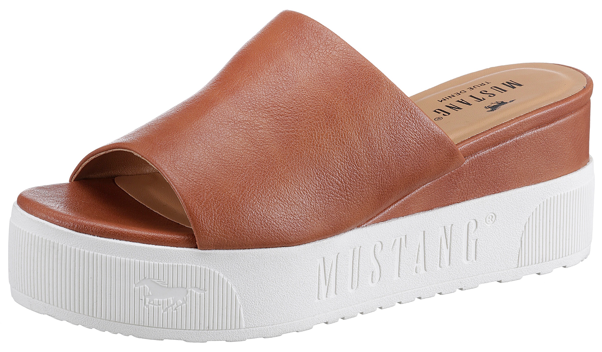 Mustang Shoes Pantolette, mit auffälliger Plateausohle kaufen
