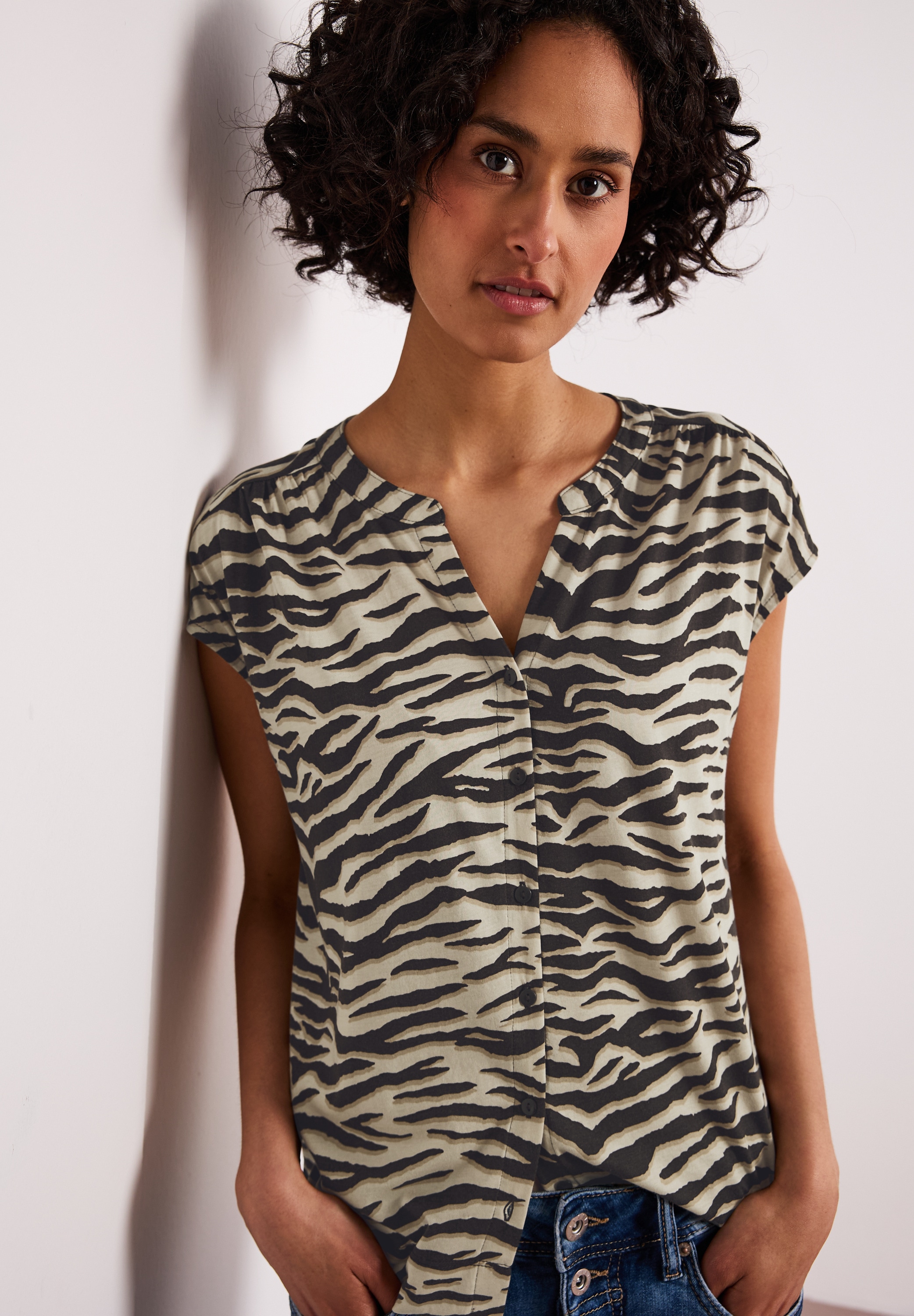 STREET ONE Shirttop Sommershirt im Leo-Look